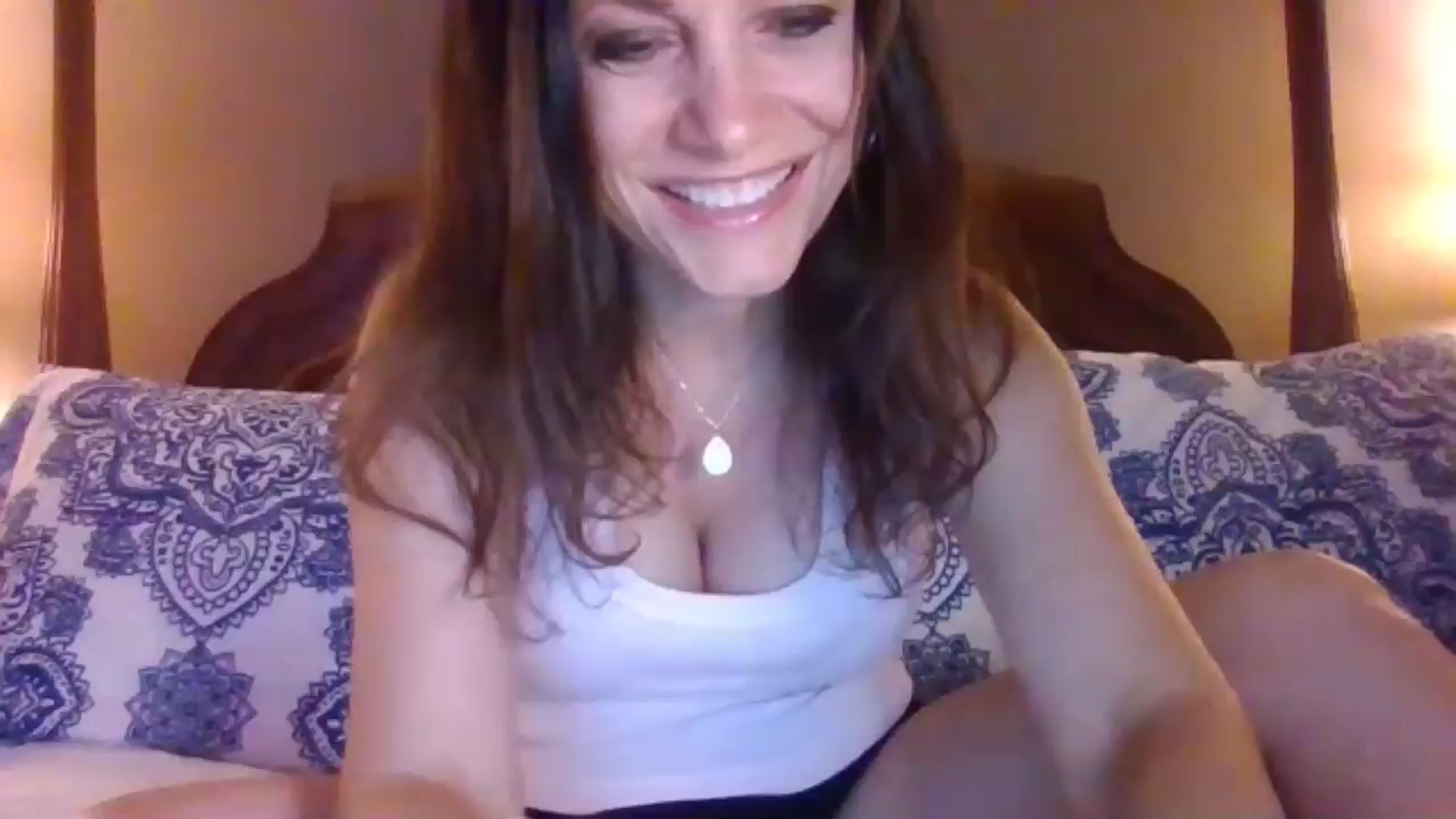 Gallery image thumbnail from LVDOLL's myfreecams stream on, 06/12/2024, 05:33 image 5 of 20