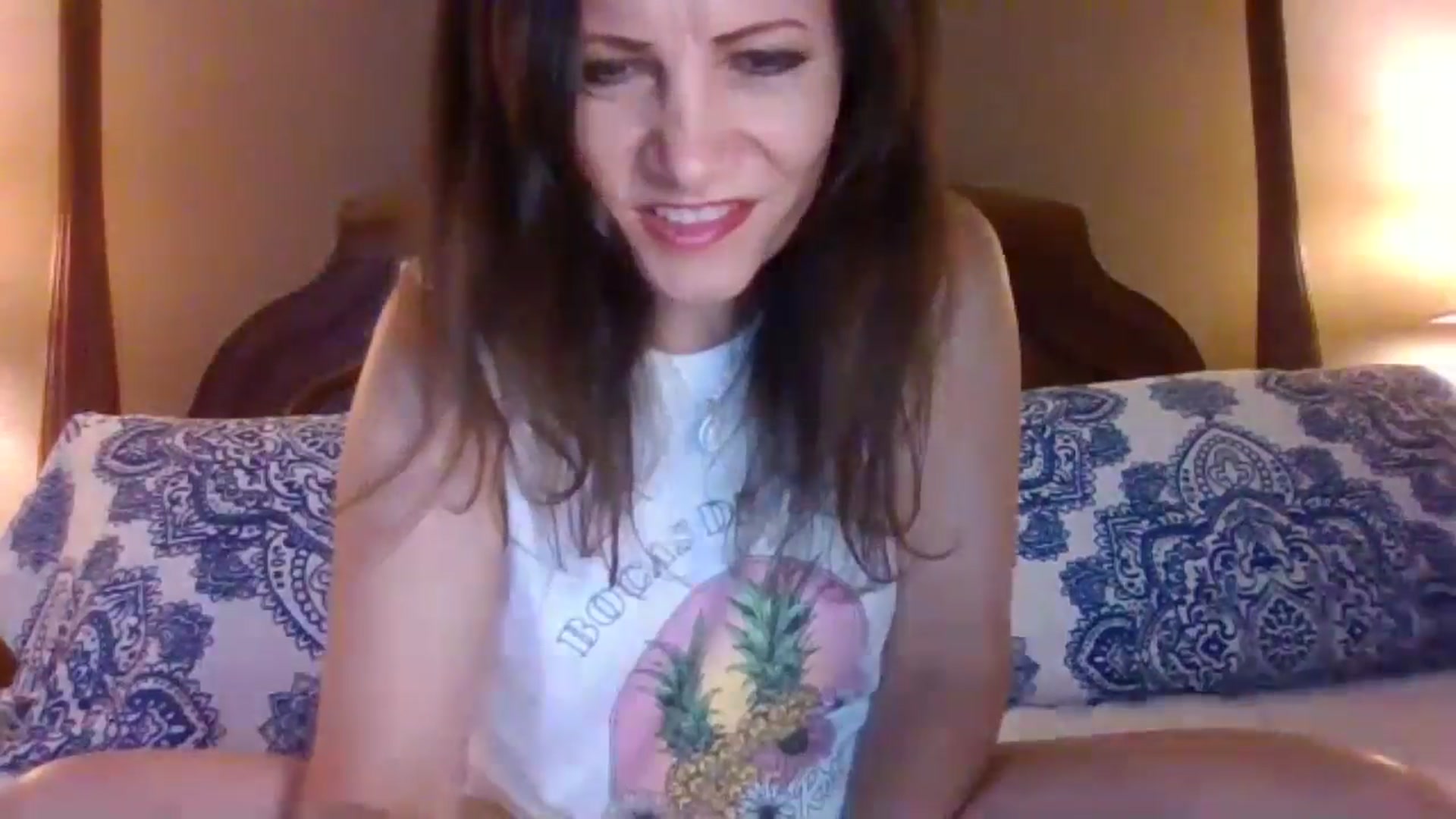 Gallery image thumbnail from LVDOLL's myfreecams stream on, 06/13/2024, 03:30 image 13 of 20
