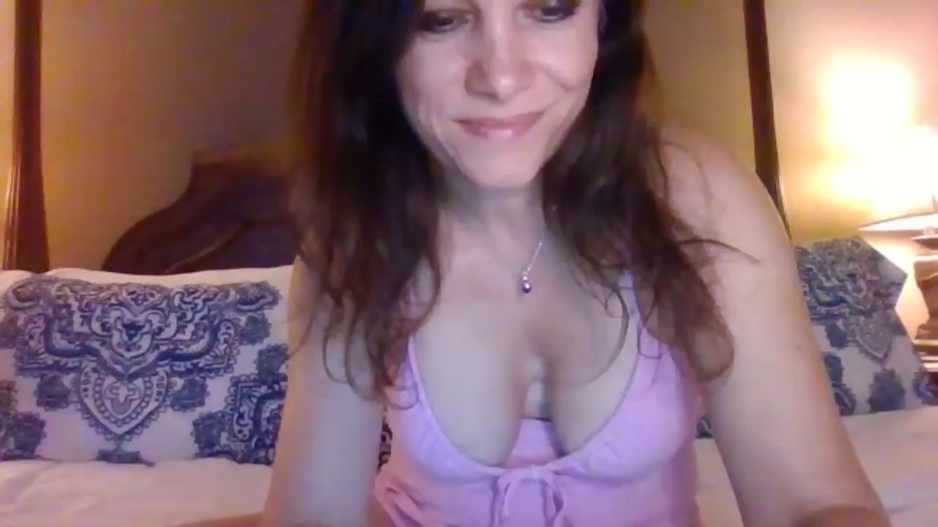 Gallery image thumbnail from LVDOLL's myfreecams stream on, 06/18/2024, 04:35 image 17 of 20