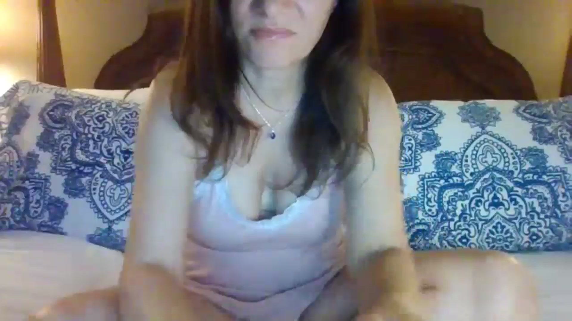 Gallery image thumbnail from LVDOLL's myfreecams stream on, 06/19/2024, 05:57 image 13 of 20
