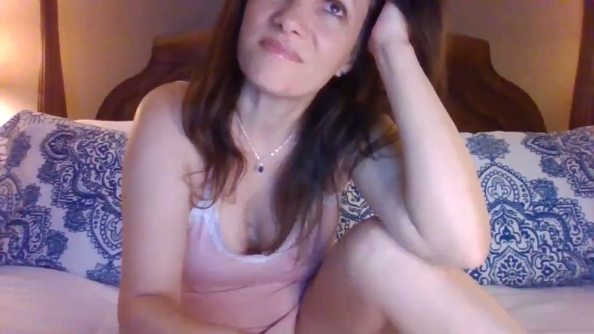 Gallery image thumbnail from LVDOLL's myfreecams stream on, 06/19/2024, 05:57 image 17 of 20