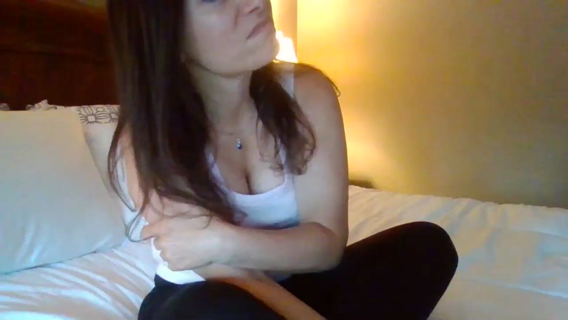 Gallery image thumbnail from LVDOLL's myfreecams stream on, 06/20/2024, 02:45 image 10 of 20