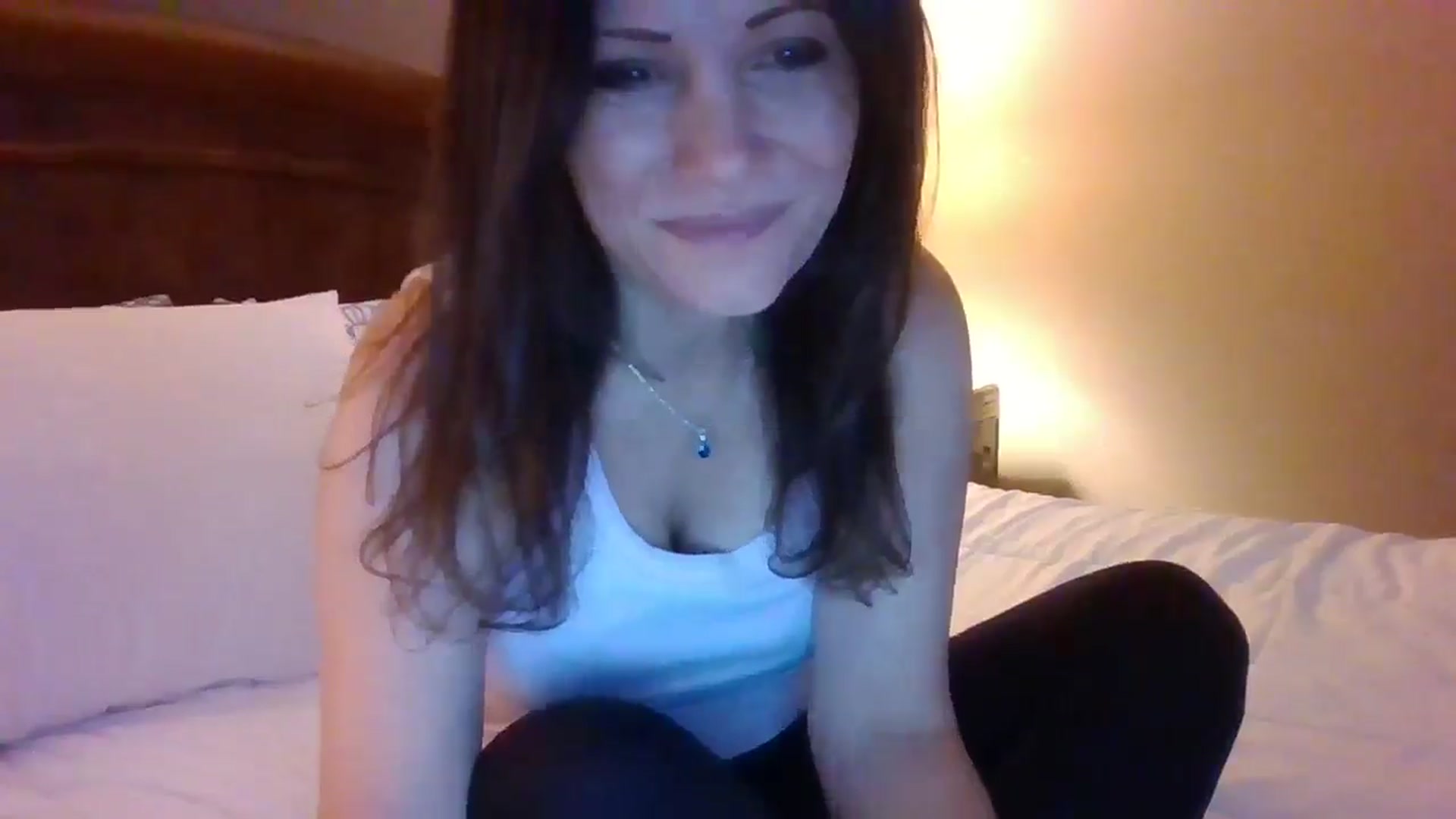 Gallery image thumbnail from LVDOLL's myfreecams stream on, 06/20/2024, 03:44 image 17 of 20