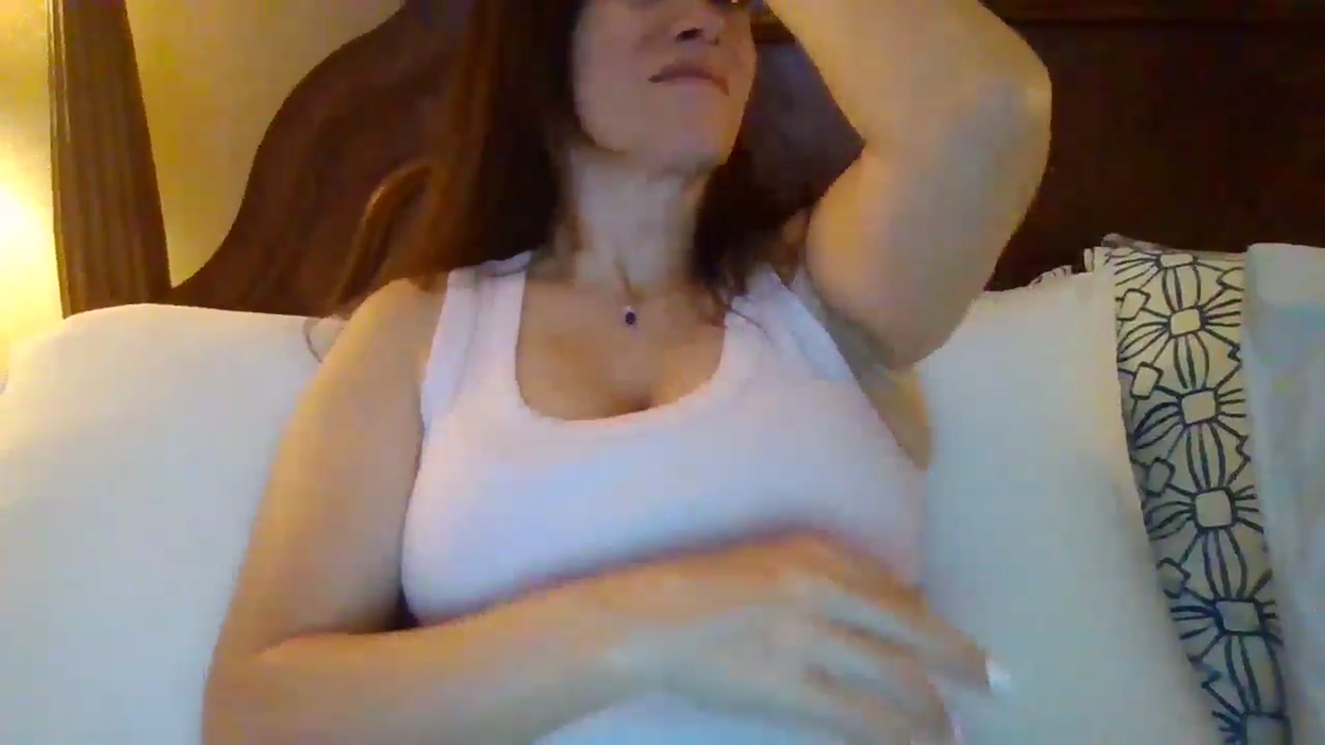 Gallery image thumbnail from LVDOLL's myfreecams stream on, 06/20/2024, 06:09 image 18 of 20