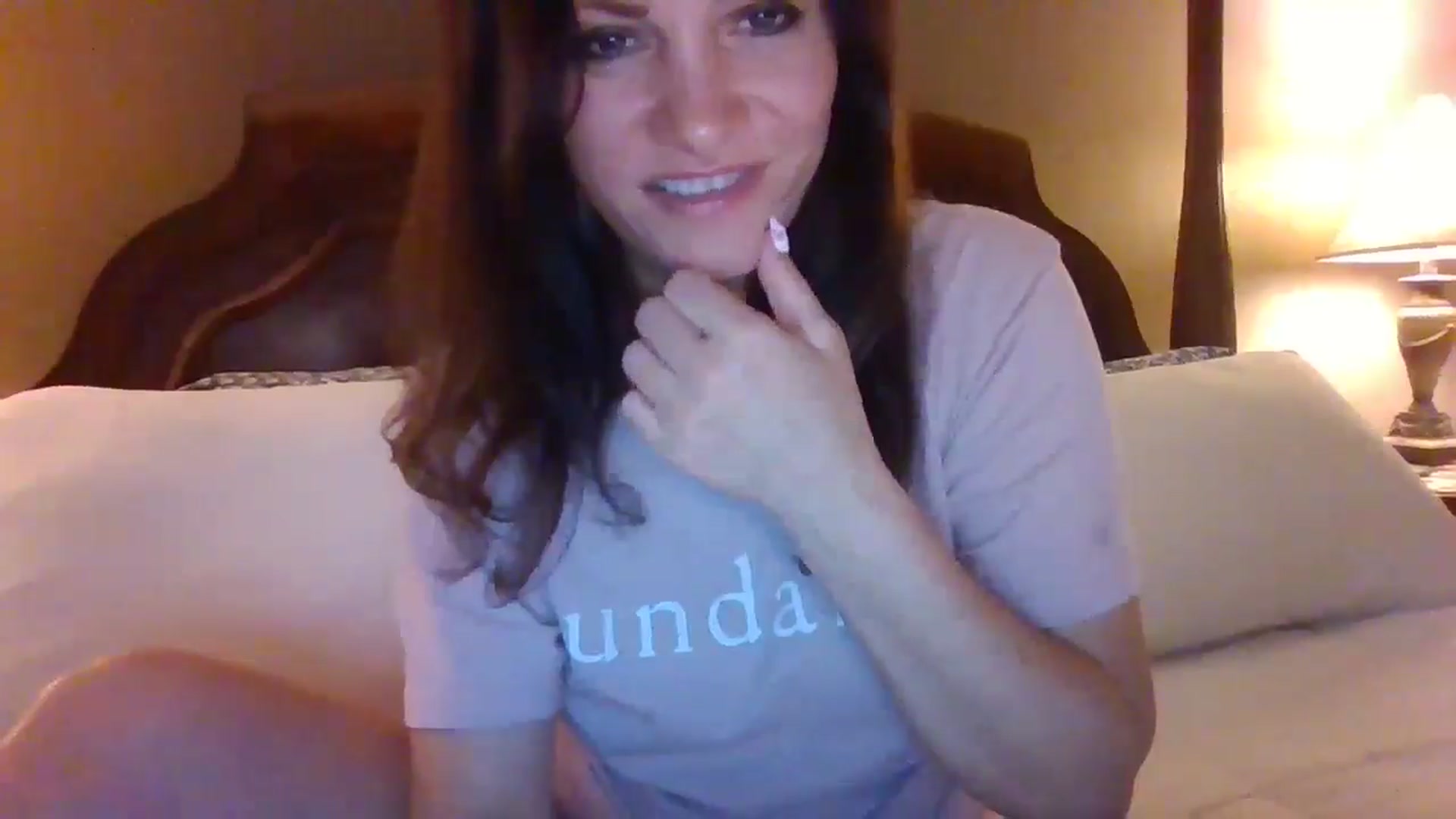 Gallery image thumbnail from LVDOLL's myfreecams stream on, 06/21/2024, 03:33 image 18 of 20