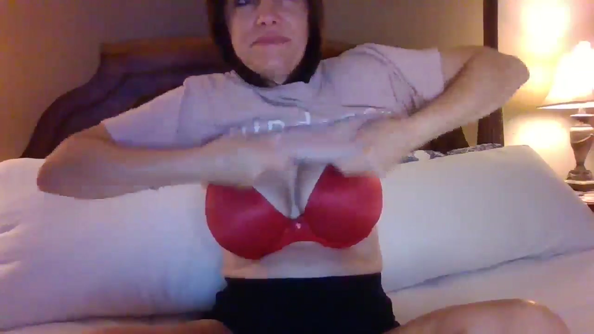 Gallery image thumbnail from LVDOLL's myfreecams stream on, 06/21/2024, 03:33 image 15 of 20