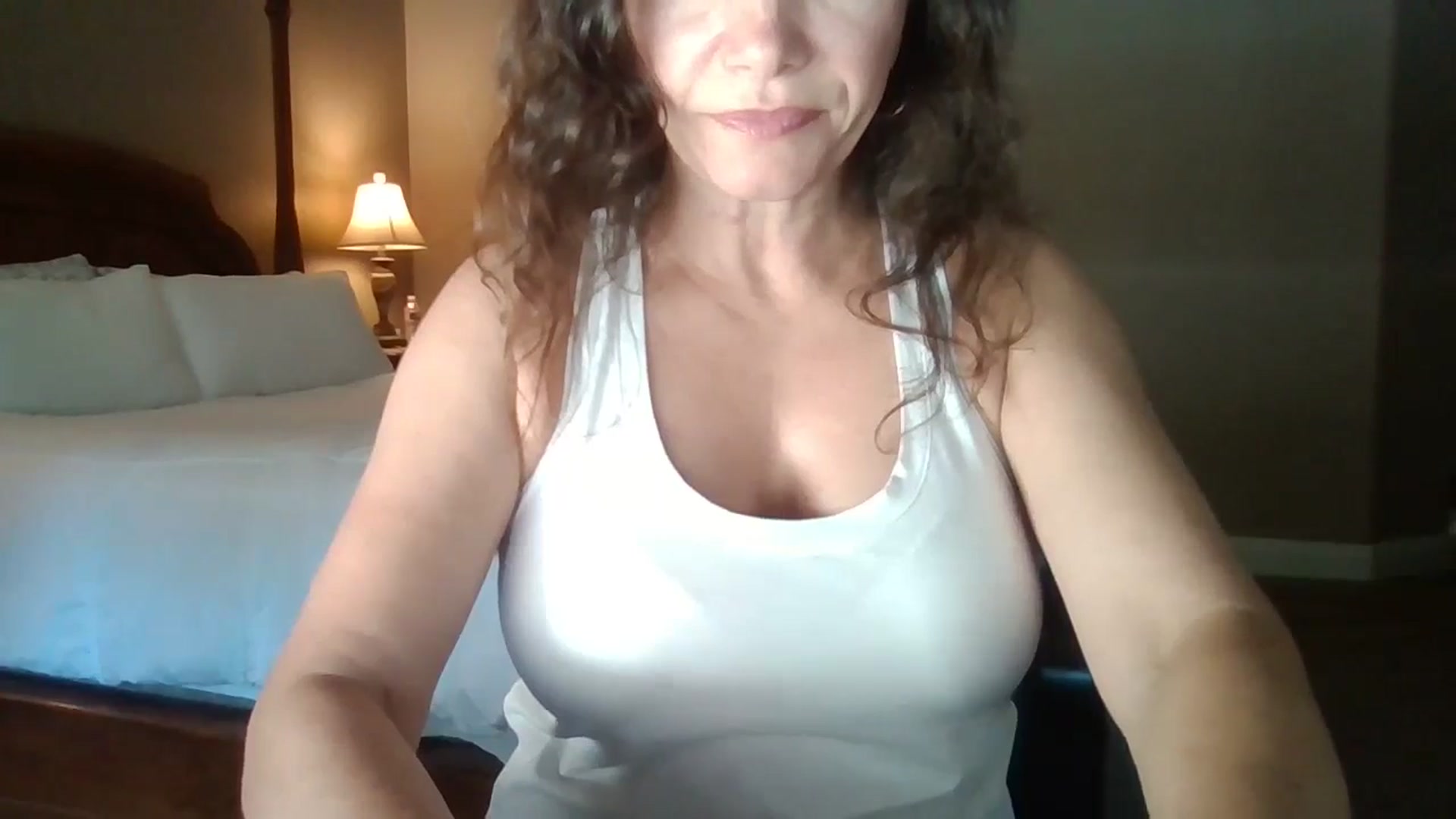 Gallery image thumbnail from LVDOLL's myfreecams stream on, 06/27/2024, 23:38 image 6 of 20