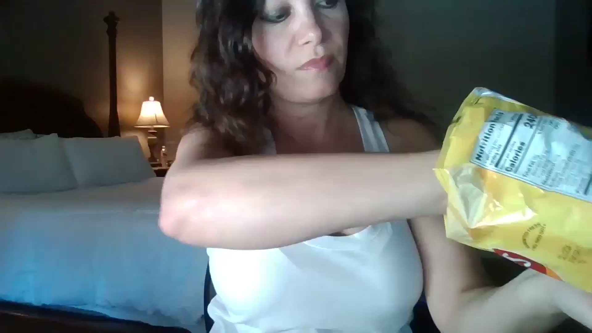 Gallery image thumbnail from LVDOLL's myfreecams stream on, 06/27/2024, 23:38 image 2 of 20