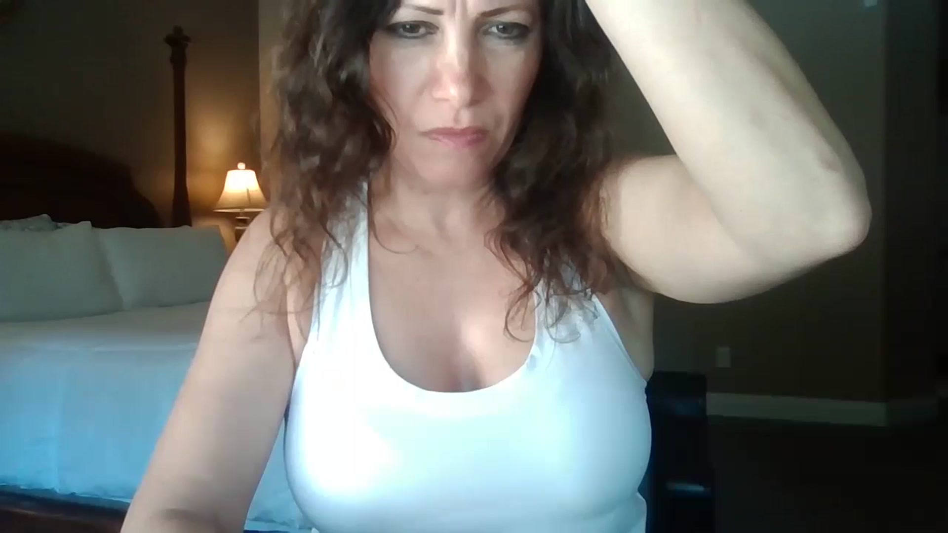 Gallery image thumbnail from LVDOLL's myfreecams stream on, 06/27/2024, 23:38 image 17 of 20