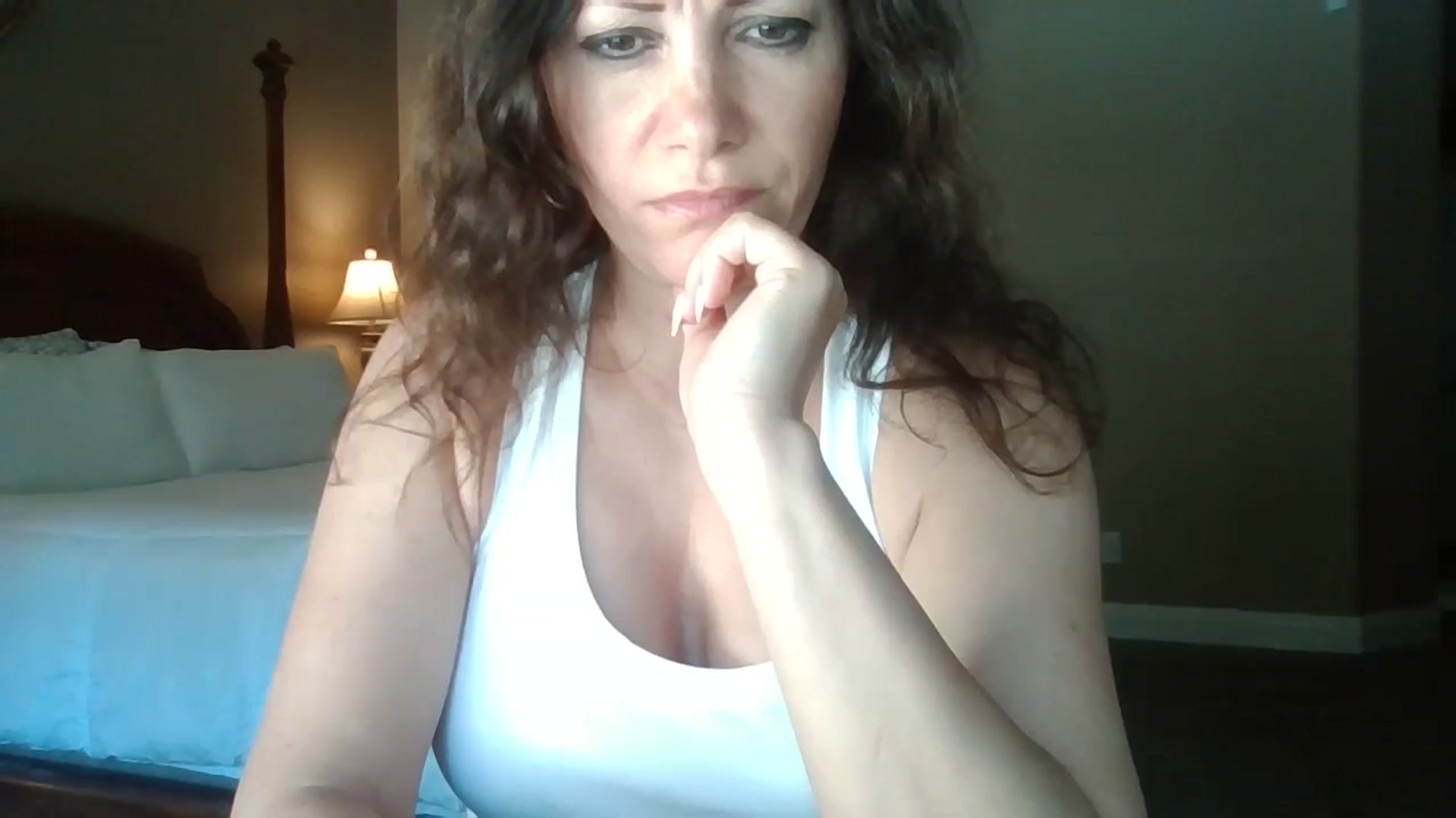 Gallery image thumbnail from LVDOLL's myfreecams stream on, 06/27/2024, 23:38 image 13 of 20