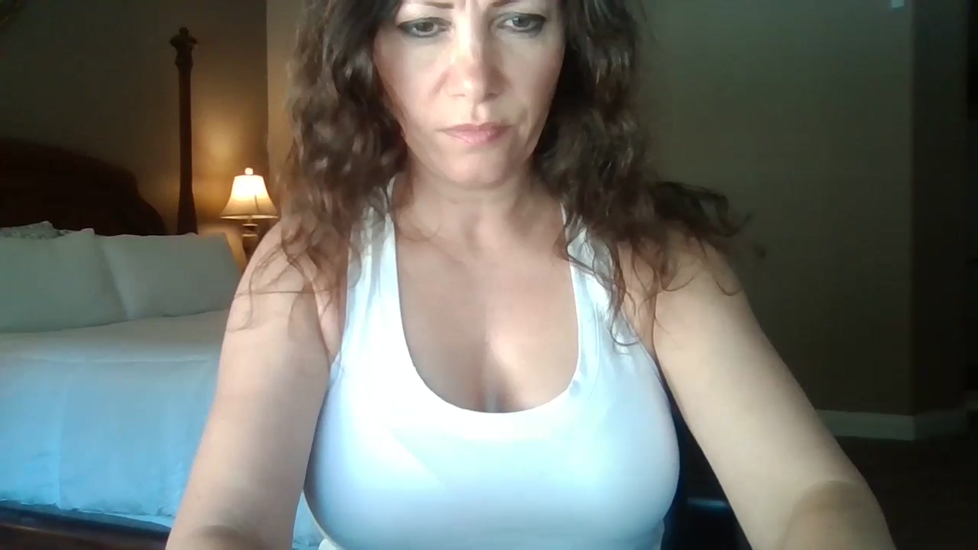 Gallery image thumbnail from LVDOLL's myfreecams stream on, 06/27/2024, 23:38 image 14 of 20