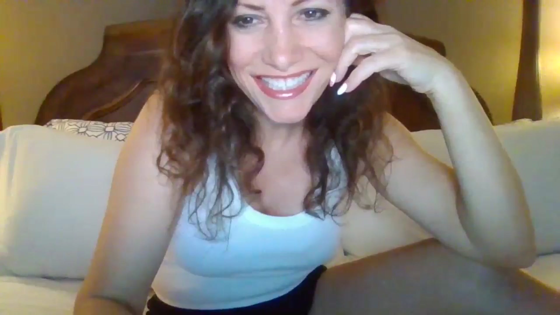 Gallery image thumbnail from LVDOLL's myfreecams stream on, 06/28/2024, 04:40 image 3 of 20