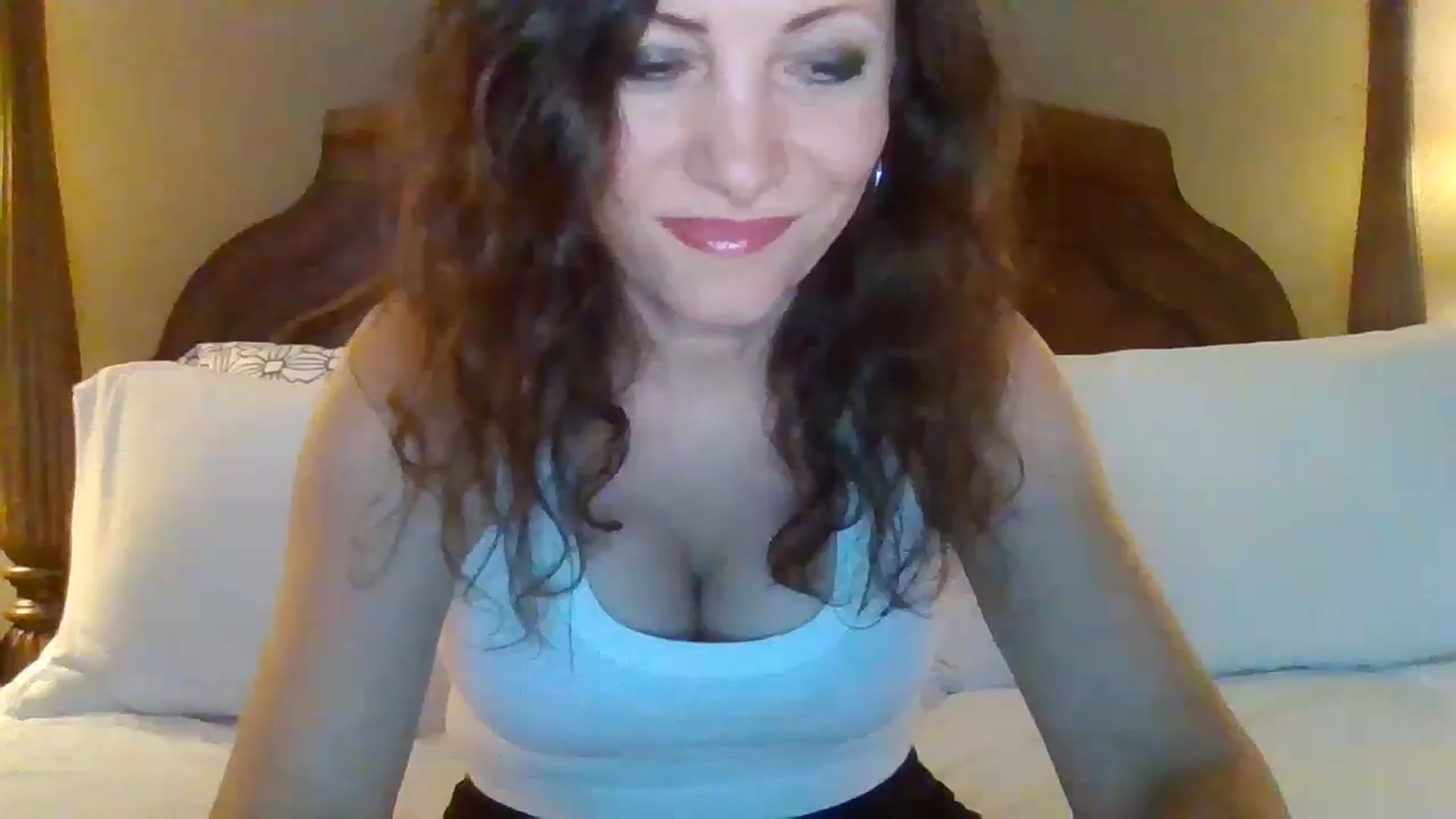 Gallery image thumbnail from LVDOLL's myfreecams stream on, 06/28/2024, 04:40 image 13 of 20