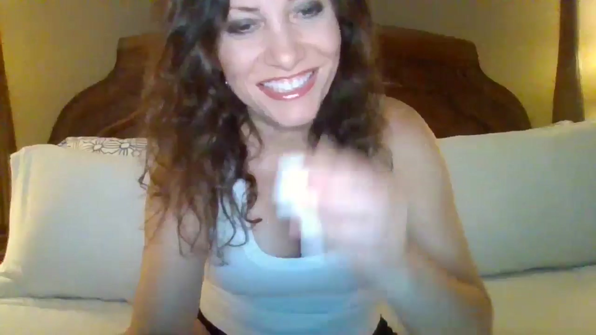Gallery image thumbnail from LVDOLL's myfreecams stream on, 06/28/2024, 04:40 image 9 of 20