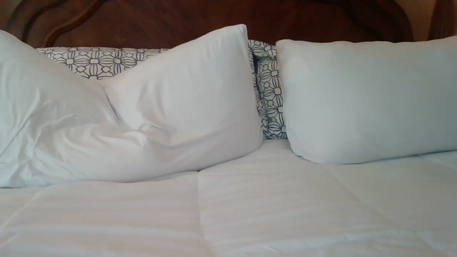 Gallery image thumbnail from LVDOLL's myfreecams stream on, 06/29/2024, 24:24 image 15 of 20