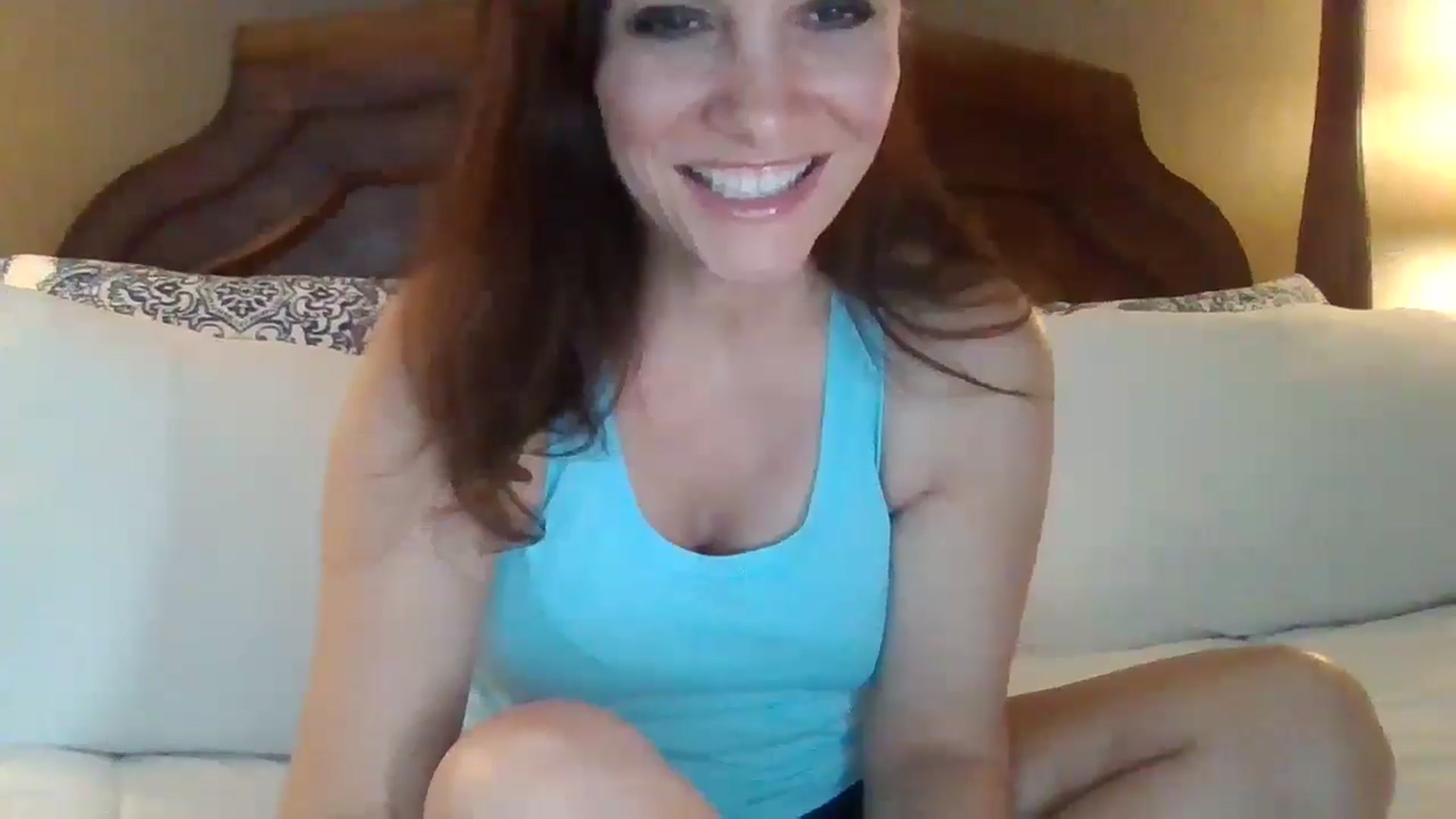 Gallery image thumbnail from LVDOLL's myfreecams stream on, 07/02/2024, 03:26 image 13 of 20