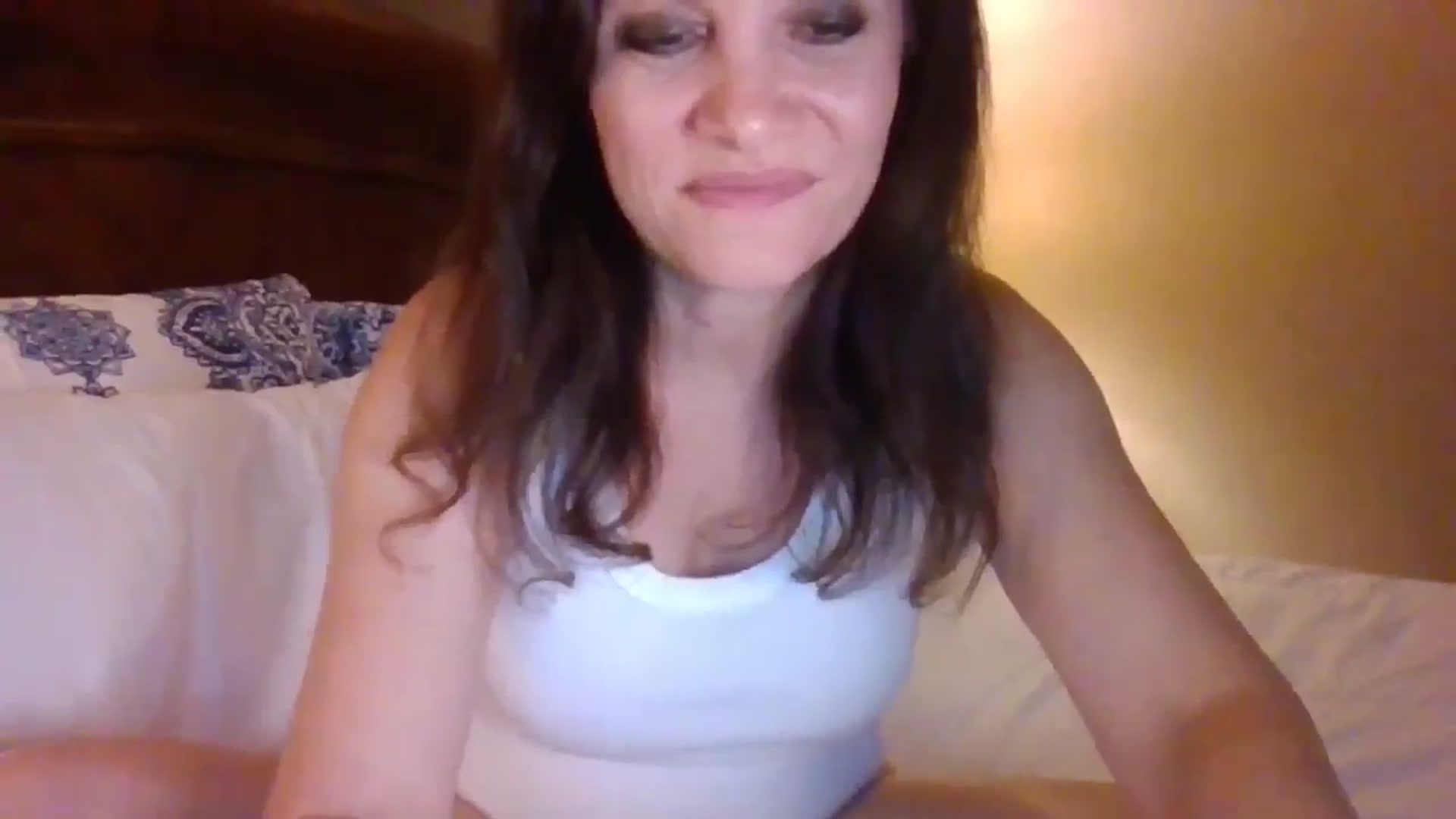 Gallery image thumbnail from LVDOLL's myfreecams stream on, 07/02/2024, 05:30 image 2 of 20
