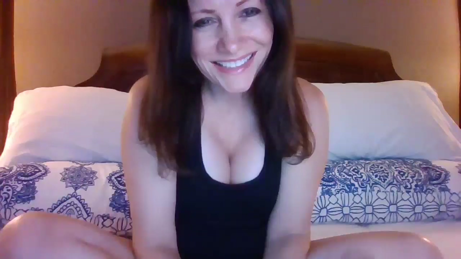 Gallery image thumbnail from LVDOLL's myfreecams stream on, 07/09/2024, 03:57 image 7 of 20