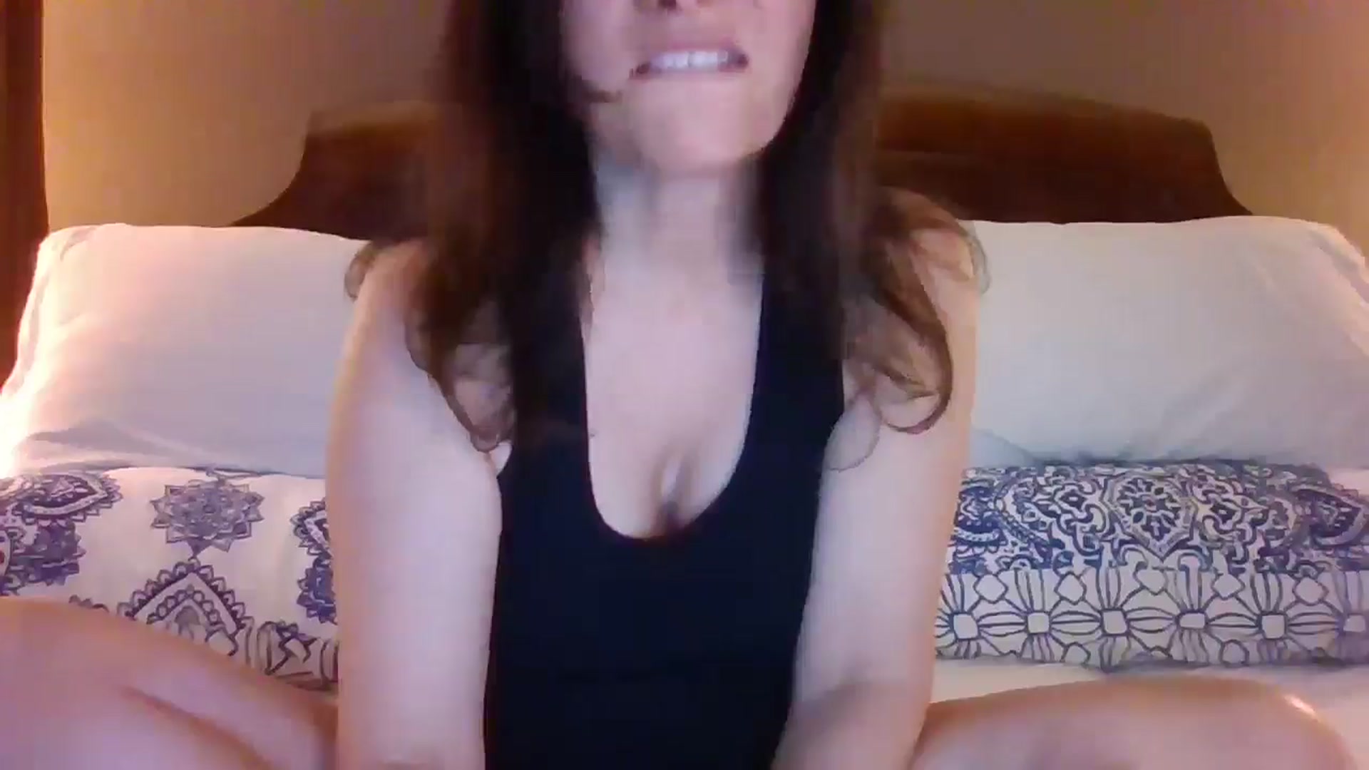 Gallery image thumbnail from LVDOLL's myfreecams stream on, 07/09/2024, 05:44 image 12 of 20