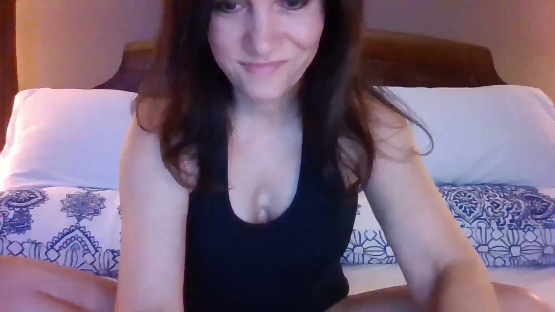 Gallery image thumbnail from LVDOLL's myfreecams stream on, 07/09/2024, 05:44 image 15 of 20