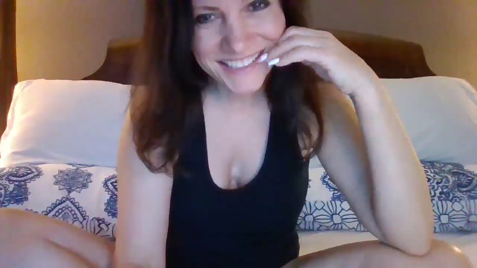 Gallery image thumbnail from LVDOLL's myfreecams stream on, 07/09/2024, 05:44 image 9 of 20