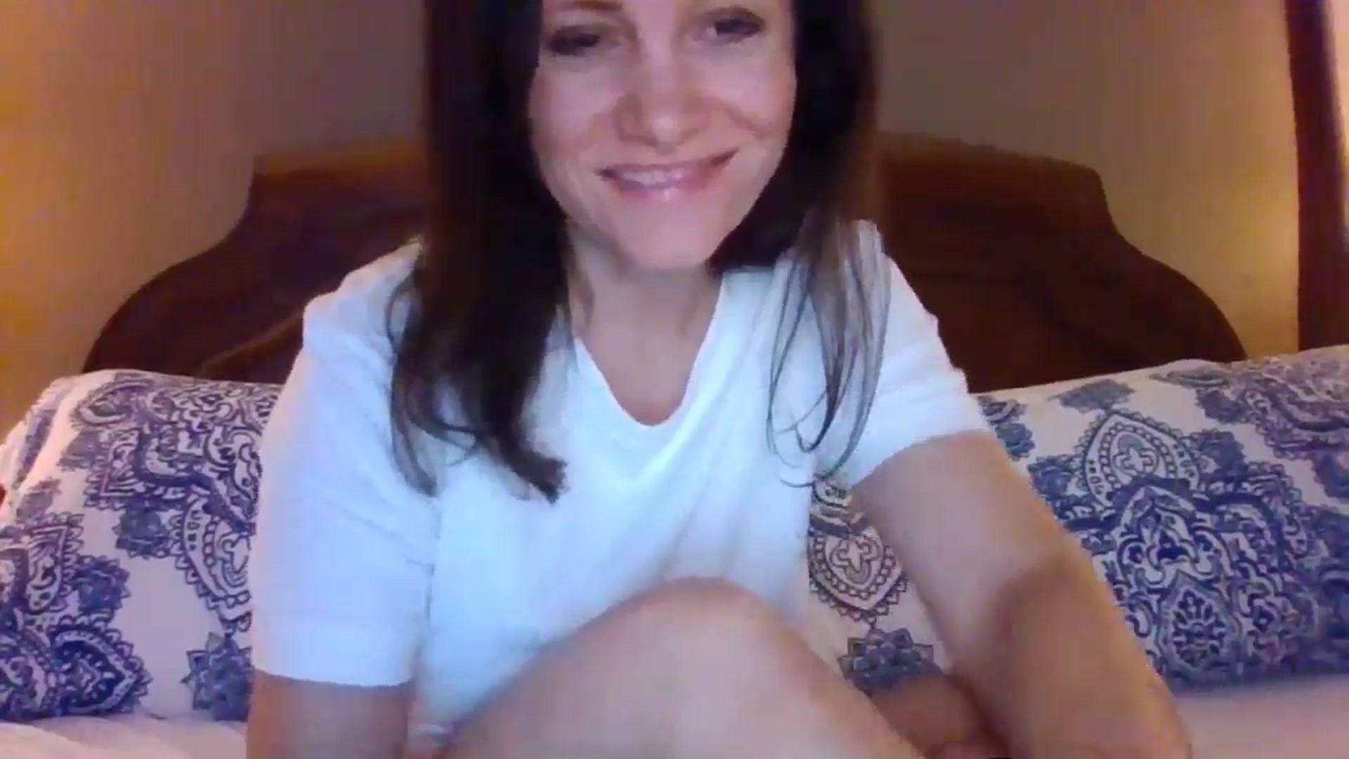 Gallery image thumbnail from LVDOLL's myfreecams stream on, 07/11/2024, 06:15 image 16 of 20