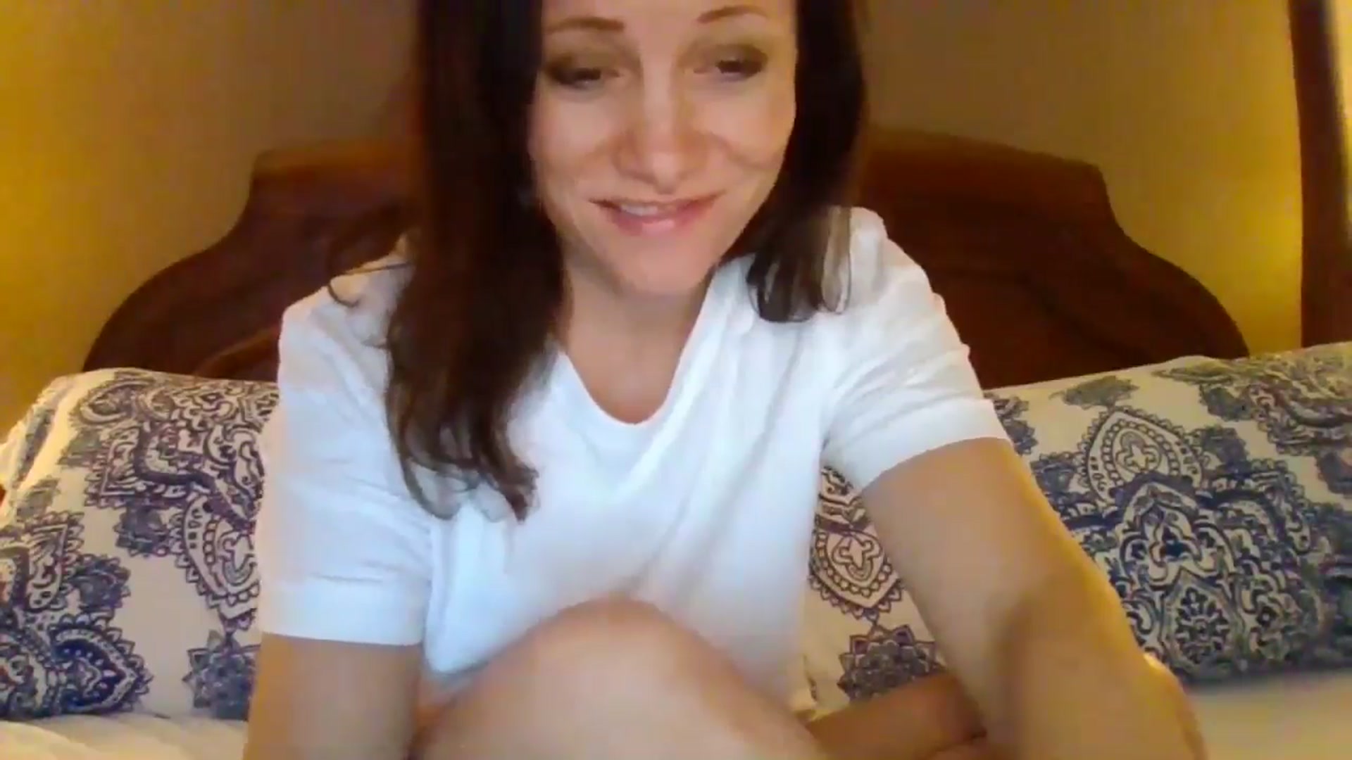 Gallery image thumbnail from LVDOLL's myfreecams stream on, 07/11/2024, 06:15 image 9 of 20