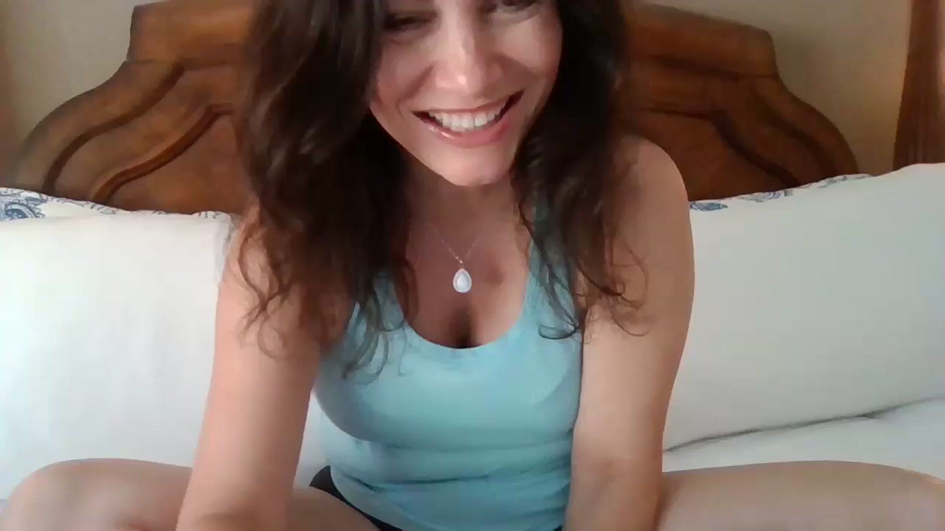 Gallery image thumbnail from LVDOLL's myfreecams stream on, 07/15/2024, 20:15 image 4 of 20