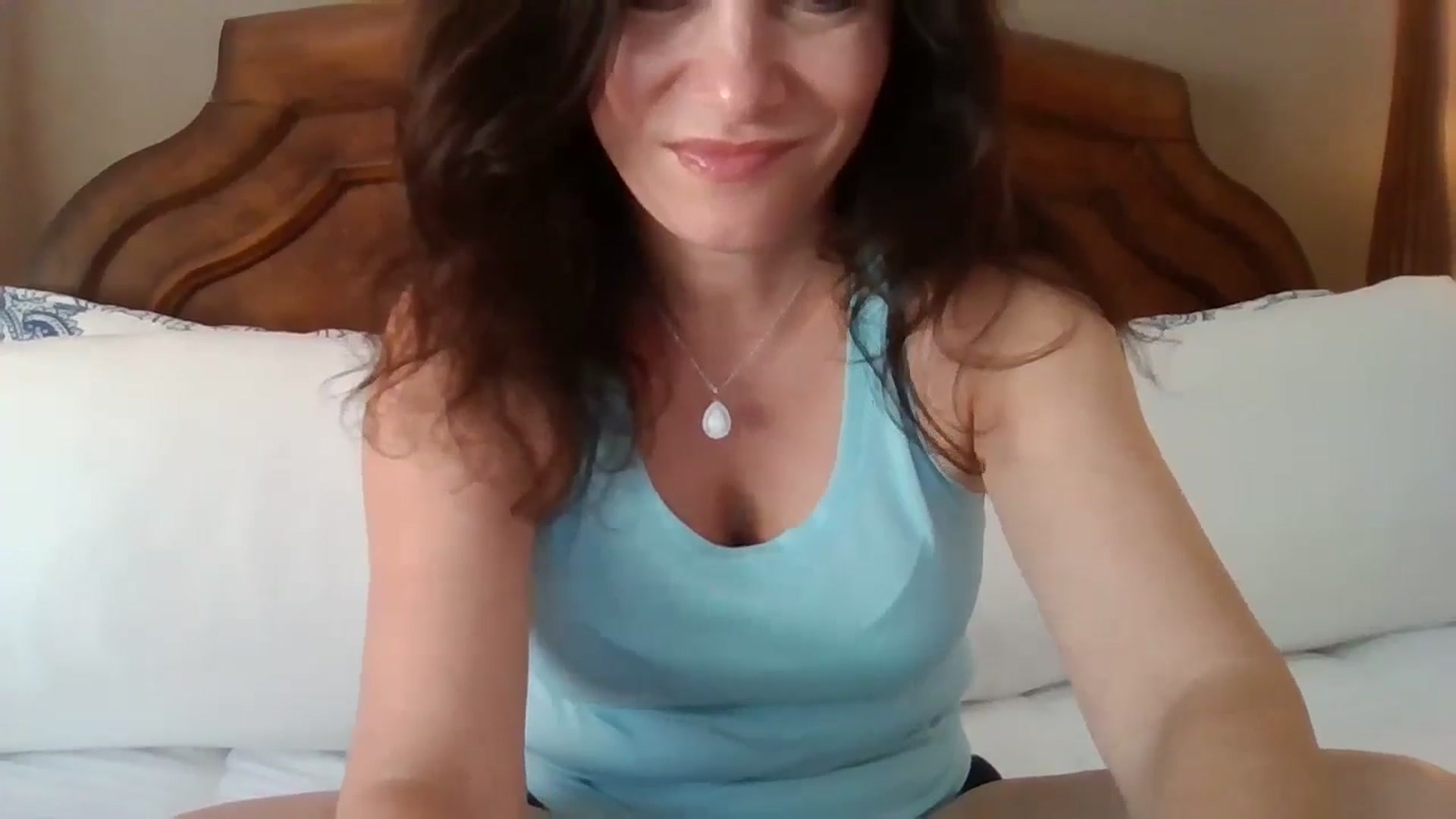 Gallery image thumbnail from LVDOLL's myfreecams stream on, 07/15/2024, 20:53 image 2 of 20