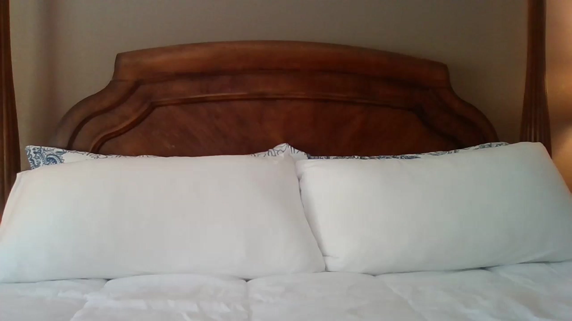 Gallery image thumbnail from LVDOLL's myfreecams stream on, 07/15/2024, 23:07 image 11 of 20