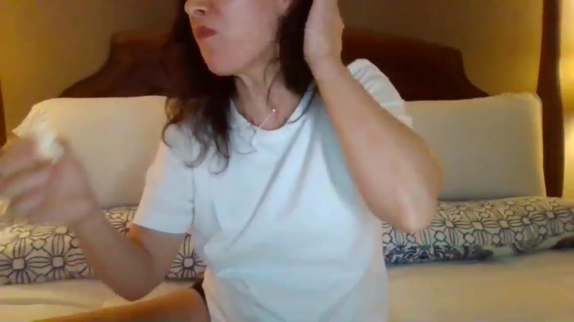 Gallery image thumbnail from LVDOLL's myfreecams stream on, 07/16/2024, 04:43 image 13 of 20