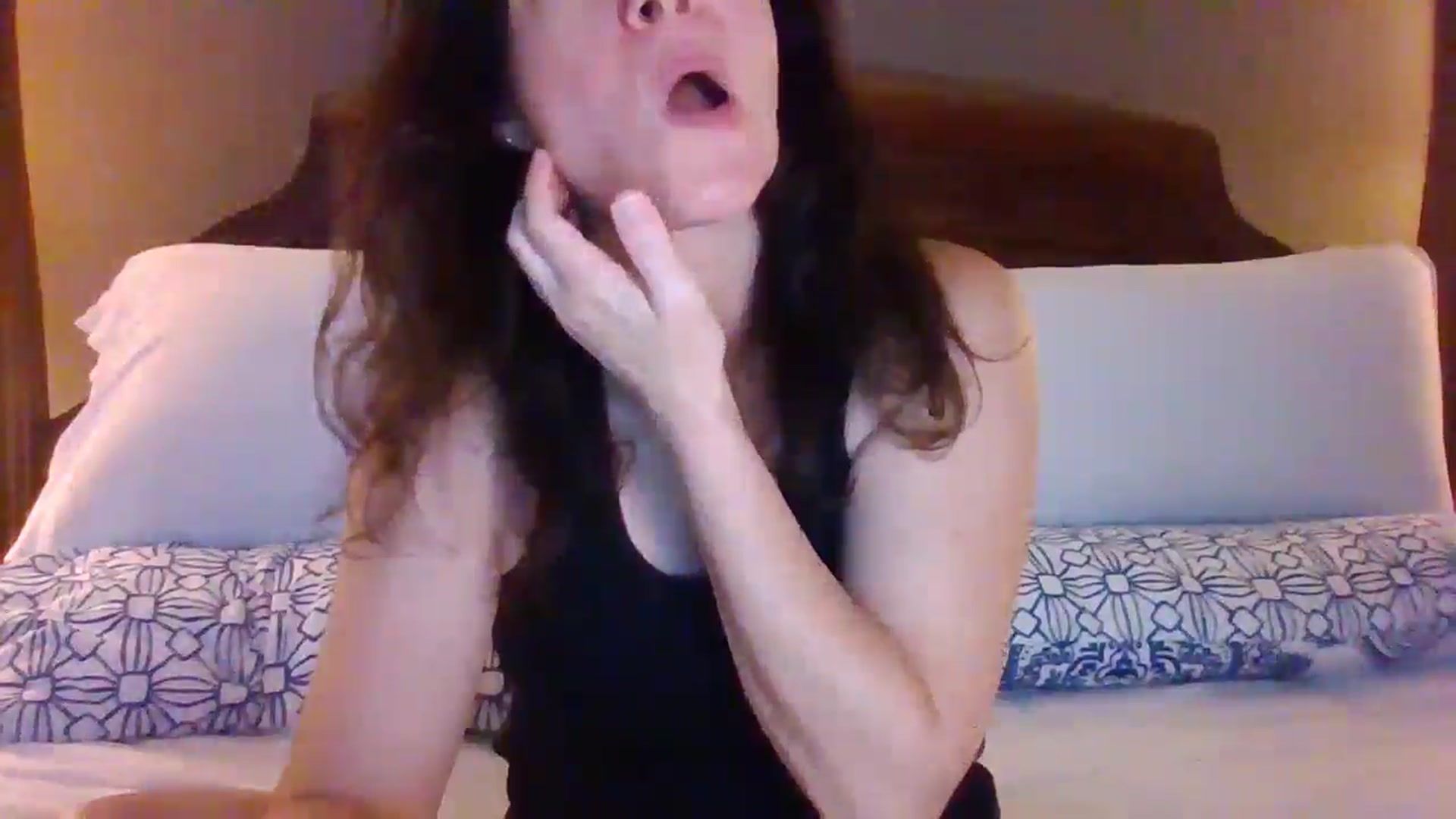 Gallery image thumbnail from LVDOLL's myfreecams stream on, 07/16/2024, 06:13 image 19 of 20