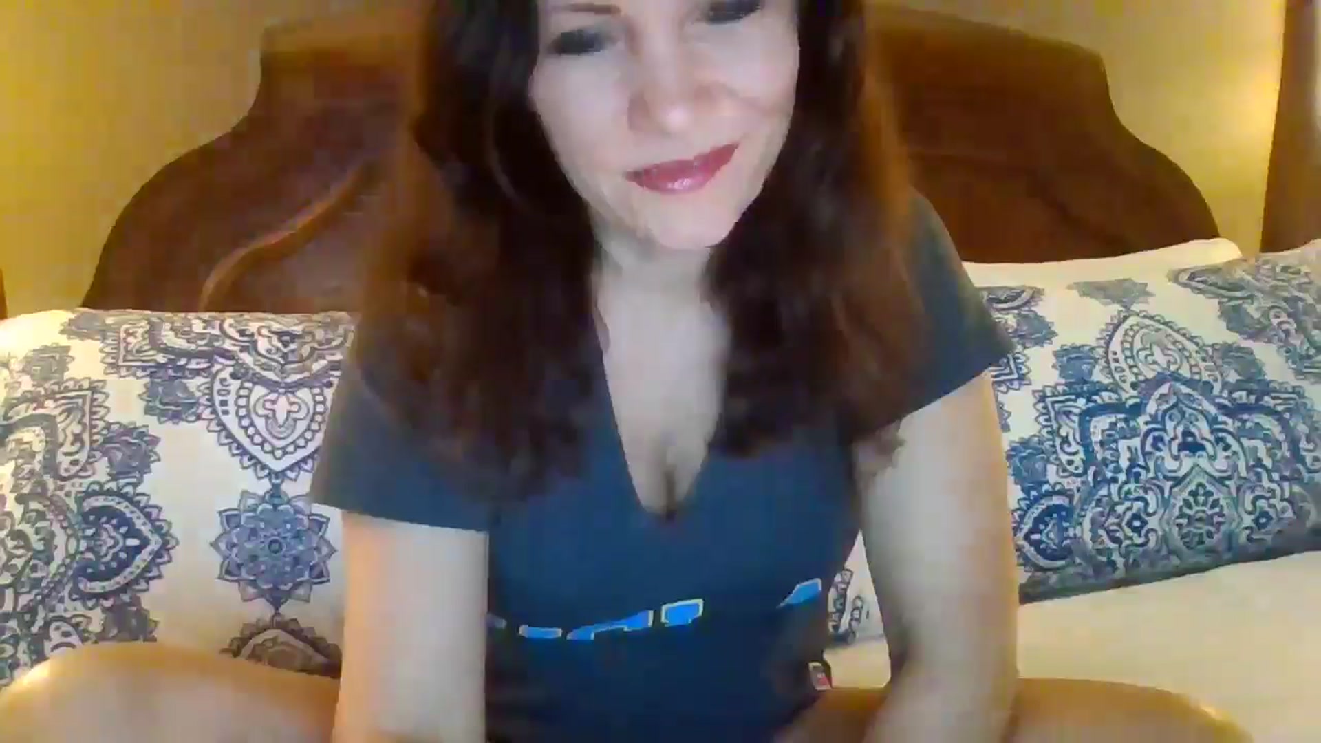 Gallery image thumbnail from LVDOLL's myfreecams stream on, 07/25/2024, 05:00 image 17 of 20