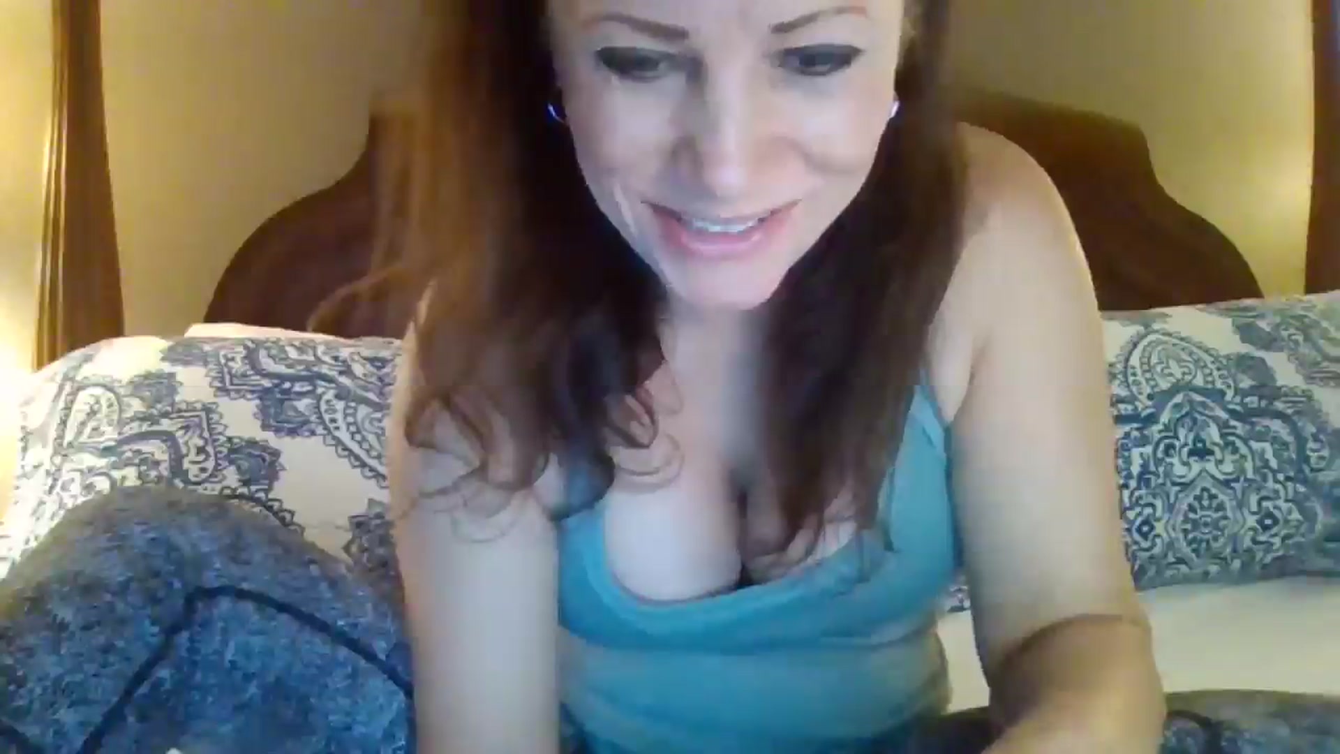 Gallery image thumbnail from LVDOLL's myfreecams stream on, 07/26/2024, 05:23 image 14 of 20