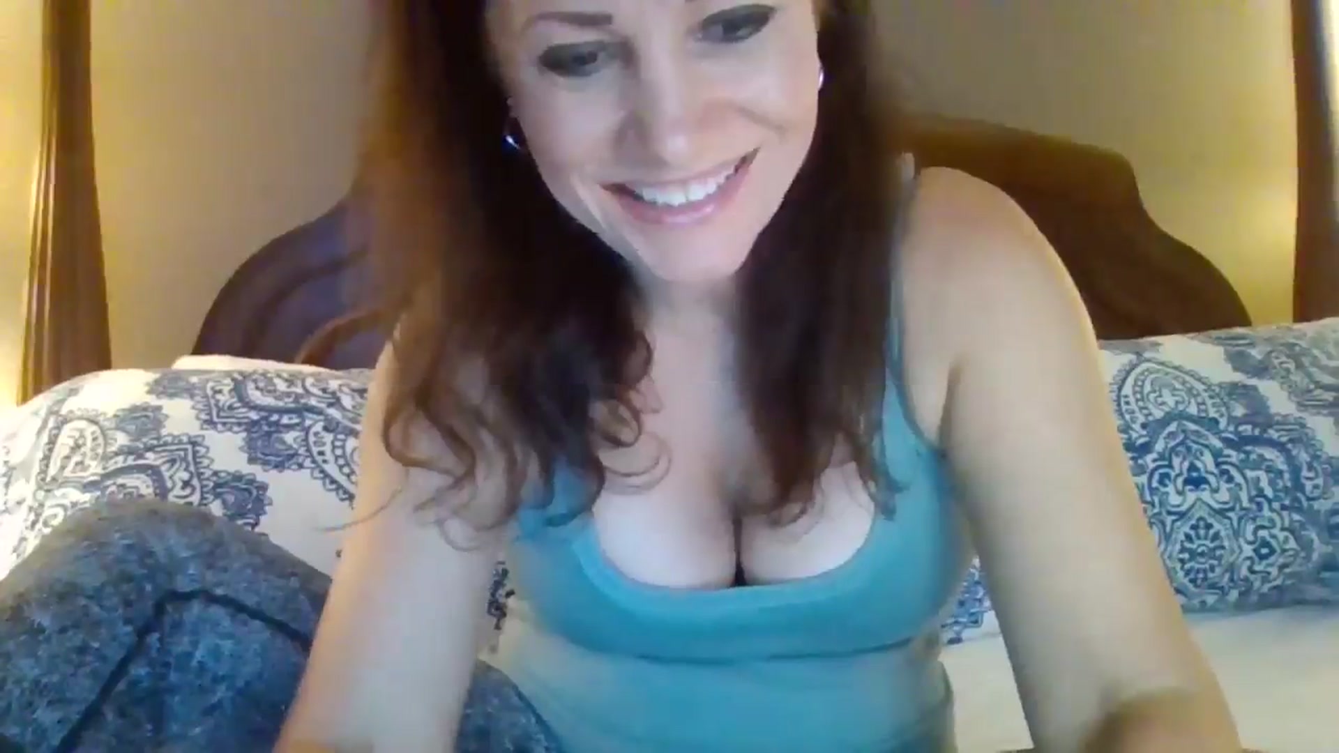 Gallery image thumbnail from LVDOLL's myfreecams stream on, 07/26/2024, 05:23 image 15 of 20