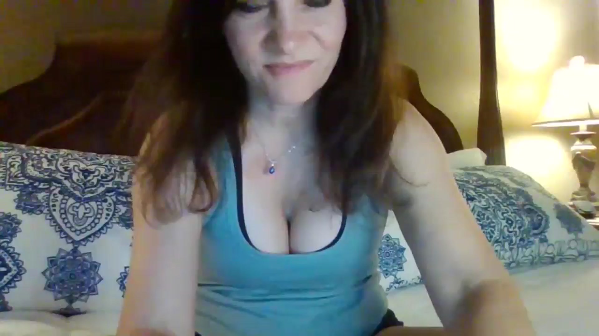 Gallery image thumbnail from LVDOLL's myfreecams stream on, 08/02/2024, 04:32 image 14 of 20