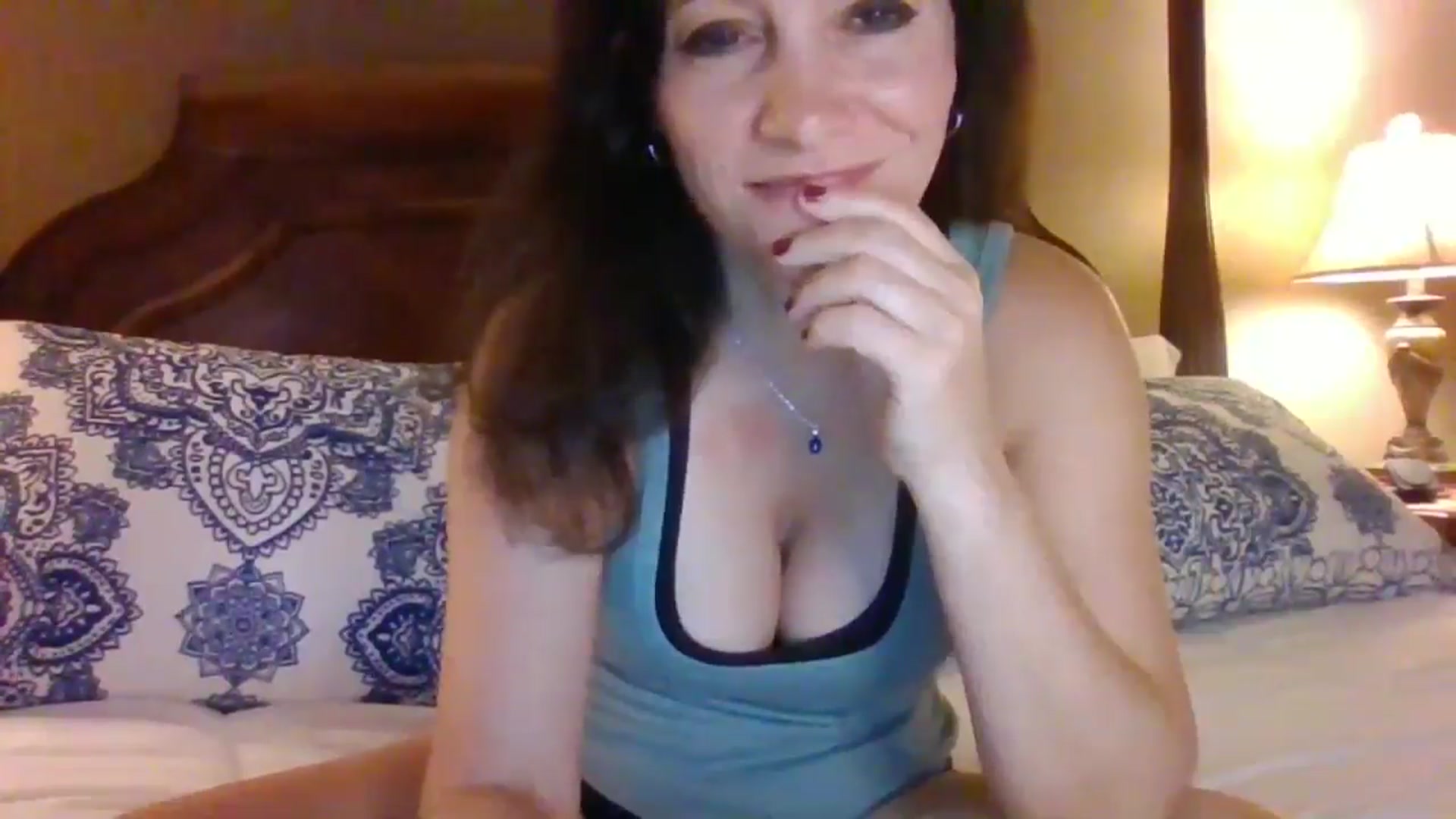 Gallery image thumbnail from LVDOLL's myfreecams stream on, 08/02/2024, 04:32 image 19 of 20