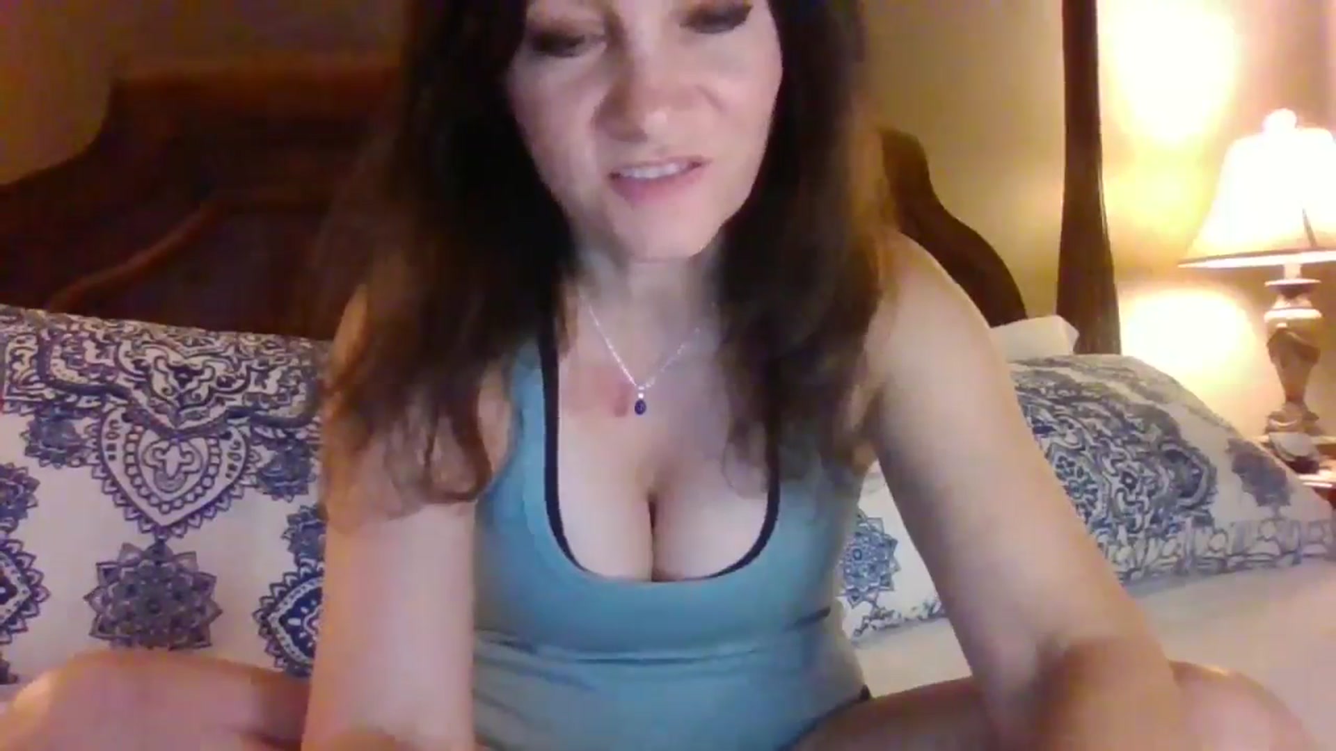Gallery image thumbnail from LVDOLL's myfreecams stream on, 08/02/2024, 04:32 image 15 of 20