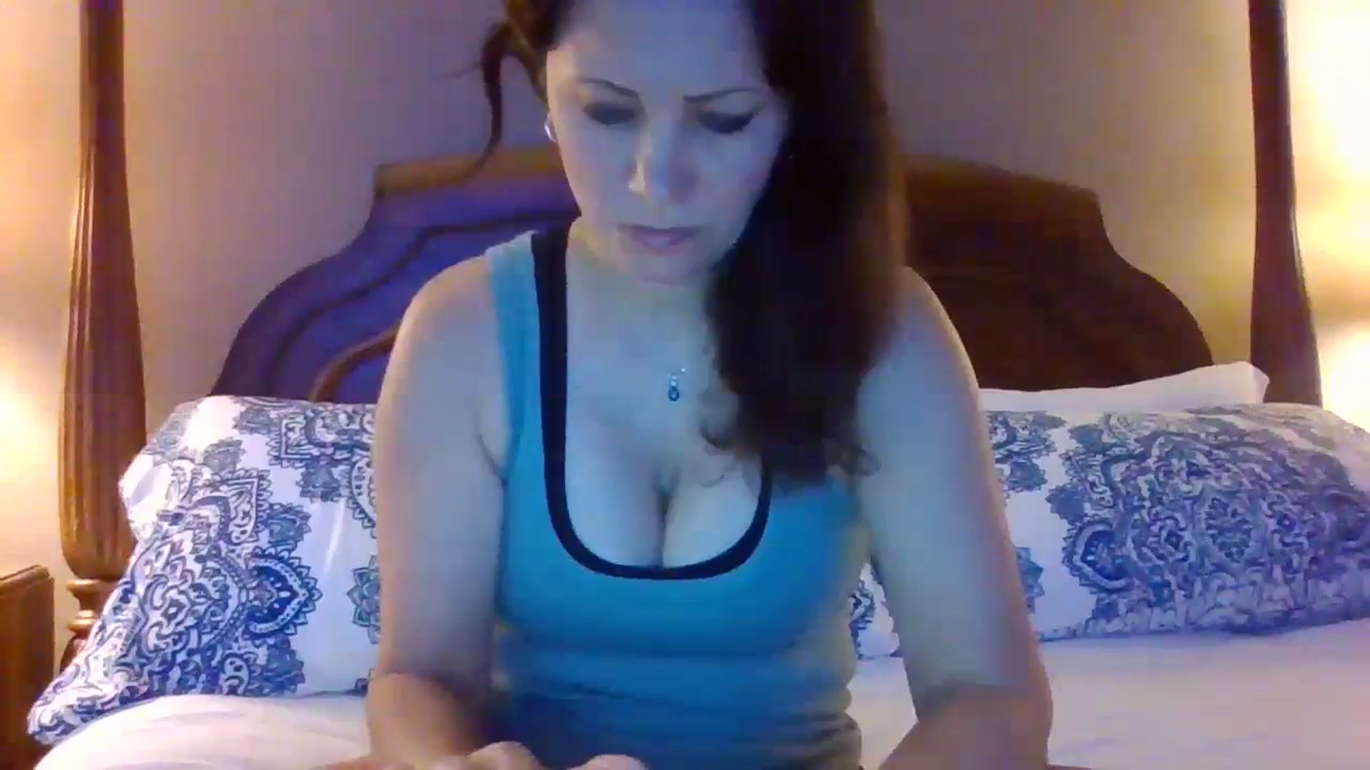 Gallery image thumbnail from LVDOLL's myfreecams stream on, 08/02/2024, 04:32 image 3 of 20