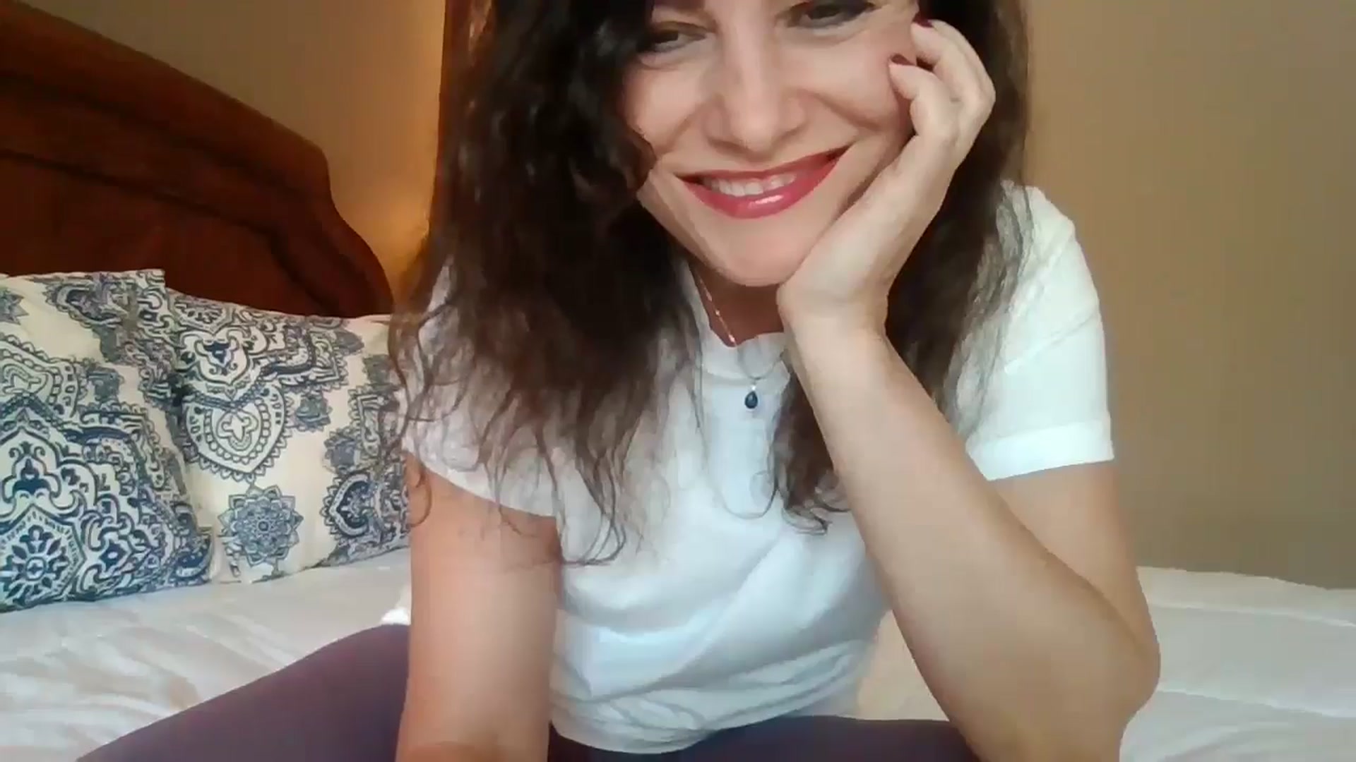 Gallery image thumbnail from LVDOLL's myfreecams stream on, 08/04/2024, 01:11 image 10 of 20