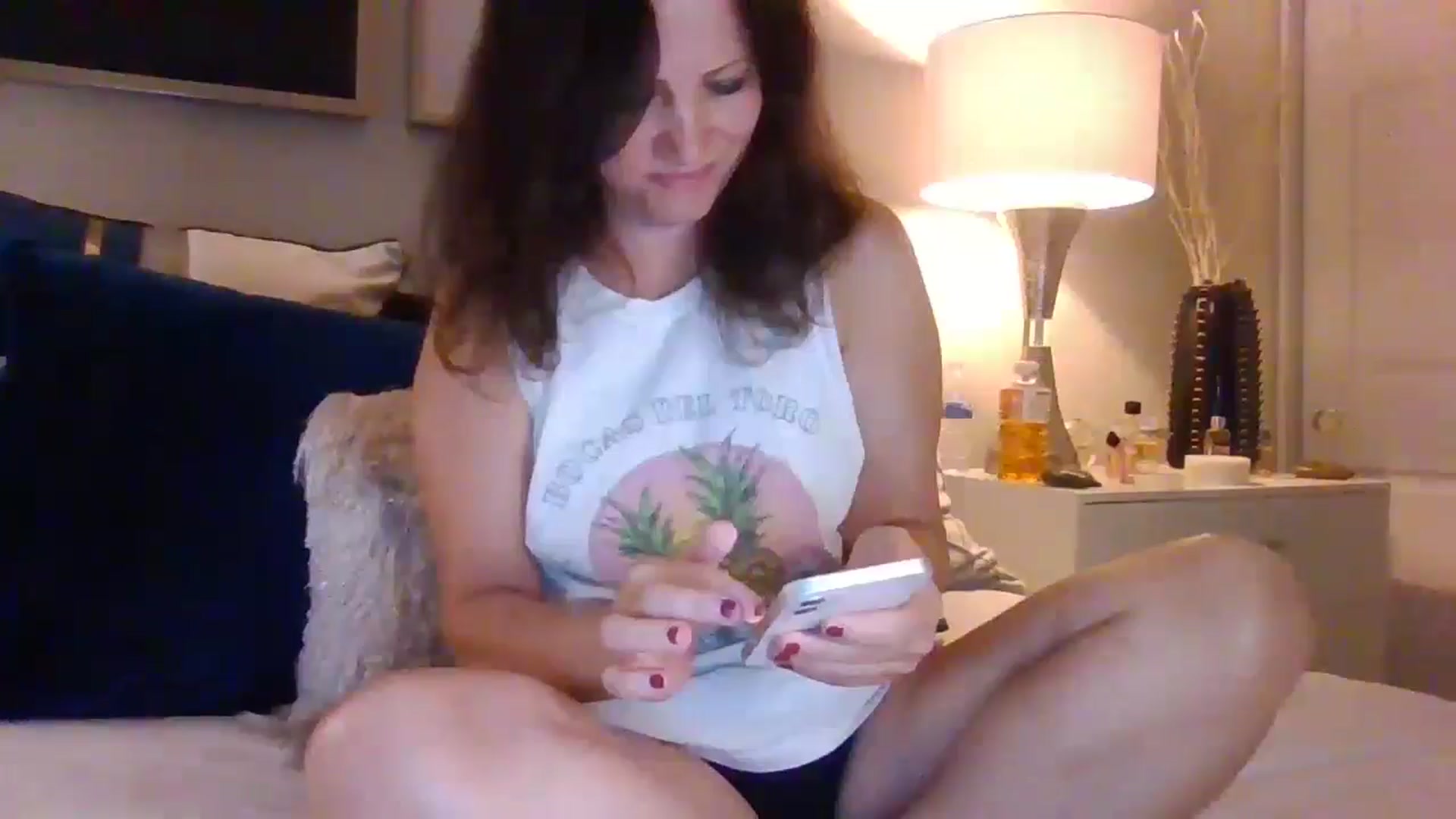 Gallery image thumbnail from LVDOLL's myfreecams stream on, 08/12/2024, 03:26 image 11 of 20