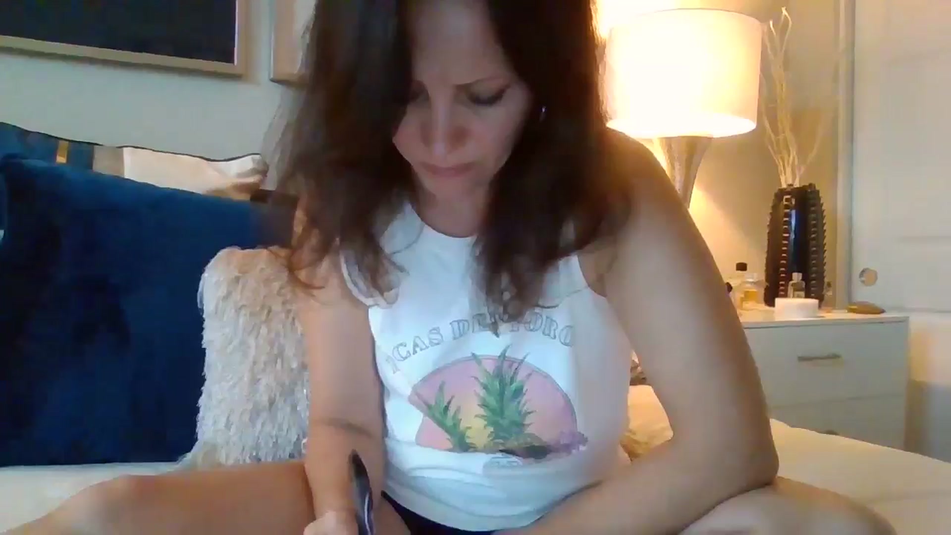 Gallery image thumbnail from LVDOLL's myfreecams stream on, 08/12/2024, 03:26 image 7 of 20
