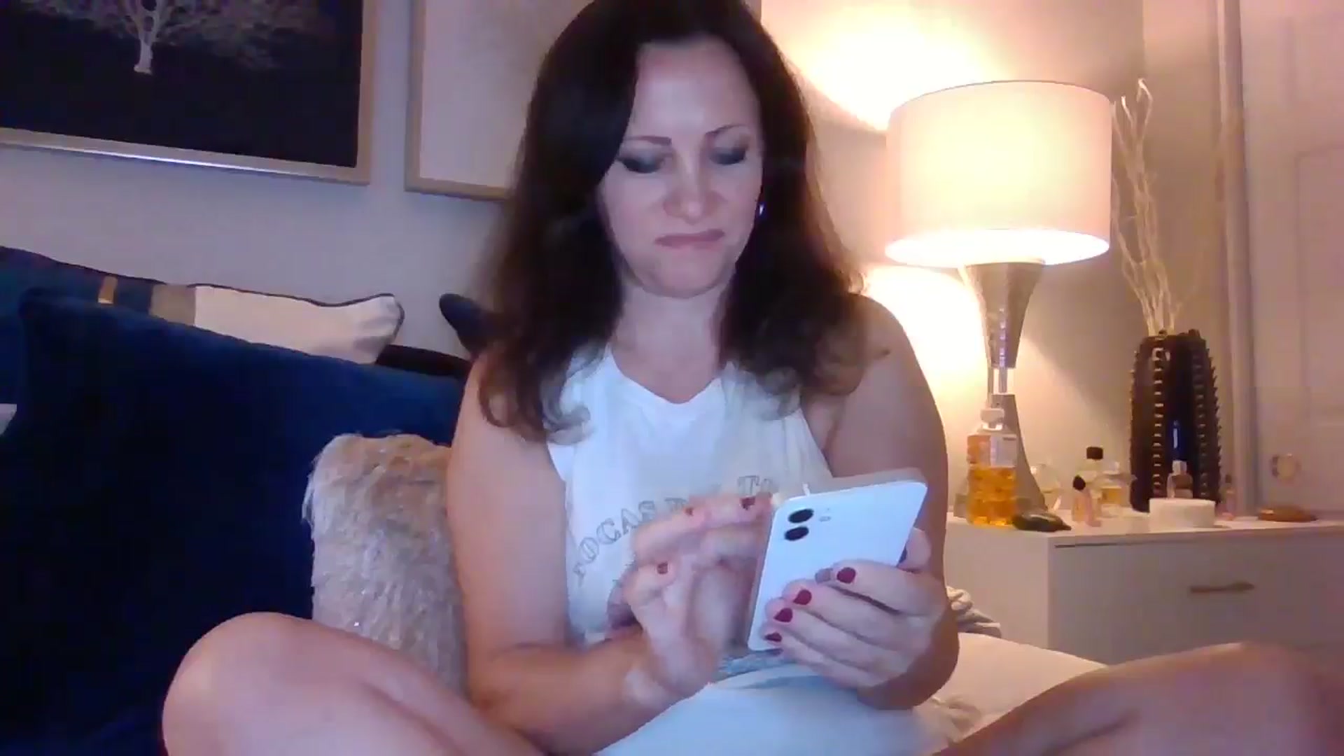 Gallery image thumbnail from LVDOLL's myfreecams stream on, 08/12/2024, 03:26 image 15 of 20