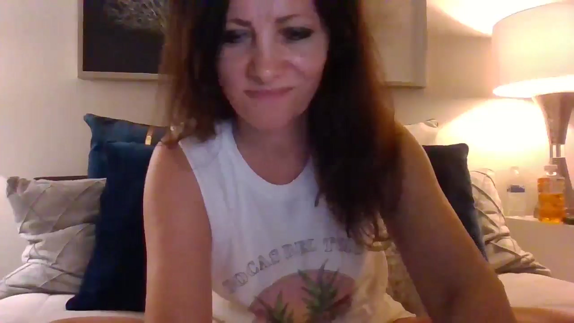 Gallery image thumbnail from LVDOLL's myfreecams stream on, 08/12/2024, 06:08 image 14 of 20