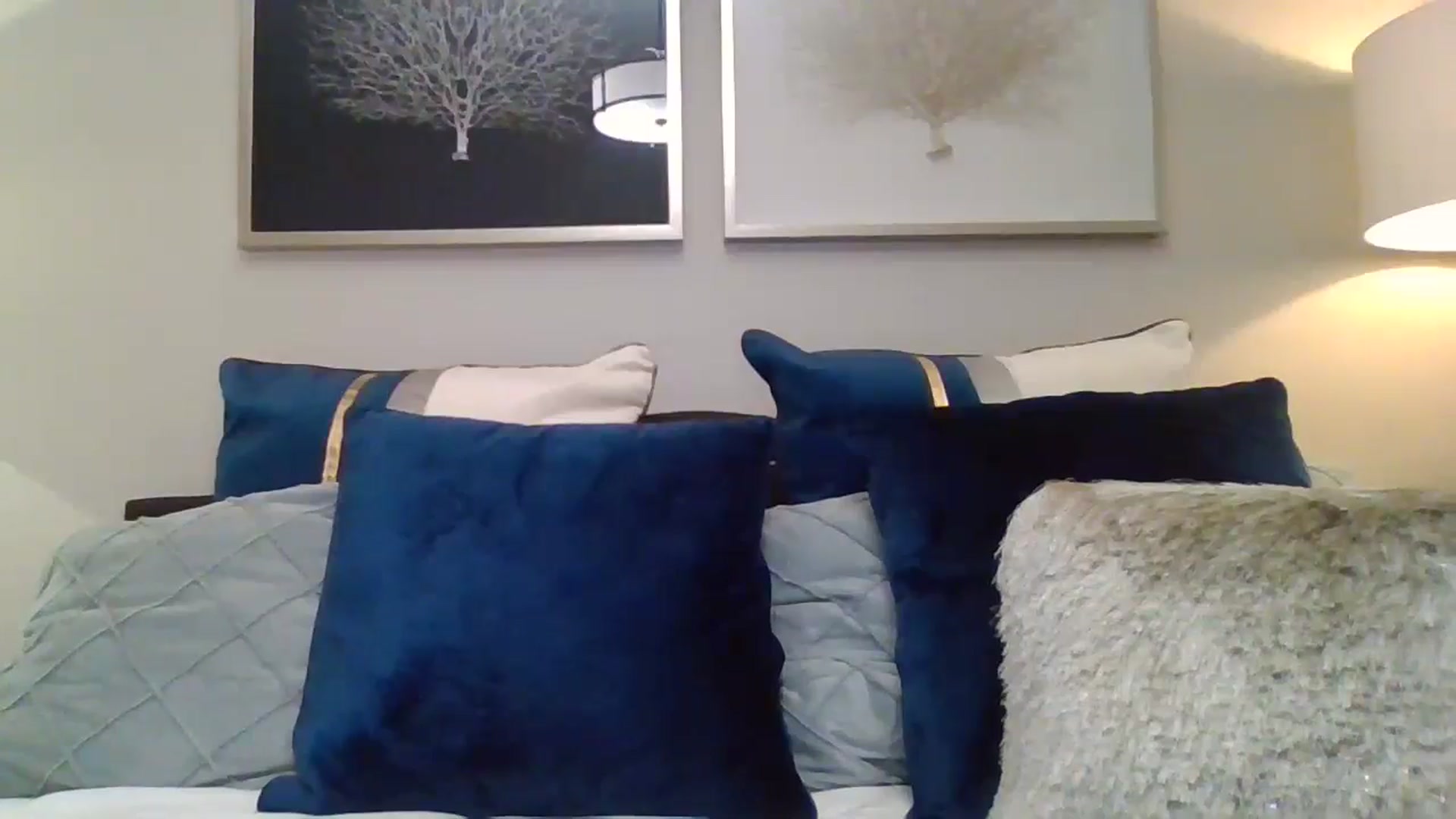 Gallery image thumbnail from LVDOLL's myfreecams stream on, 08/13/2024, 03:40 image 10 of 20