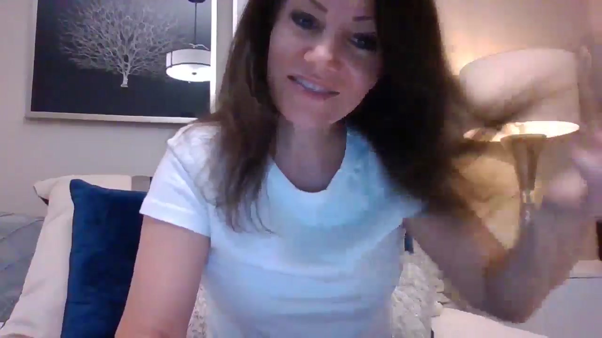 Gallery image thumbnail from LVDOLL's myfreecams stream on, 08/14/2024, 02:41 image 15 of 20