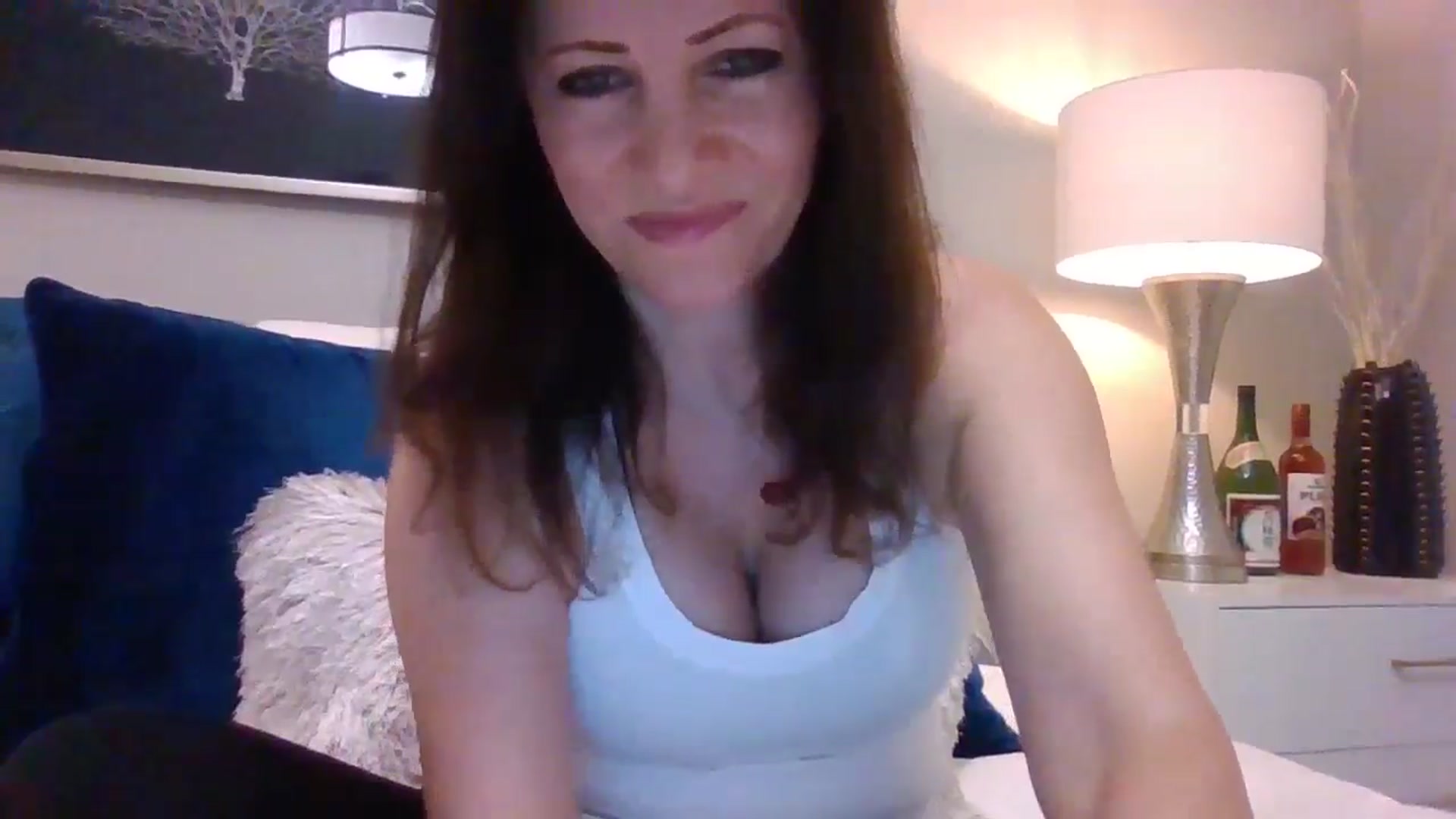 Gallery image thumbnail from LVDOLL's myfreecams stream on, 08/15/2024, 02:52 image 15 of 20