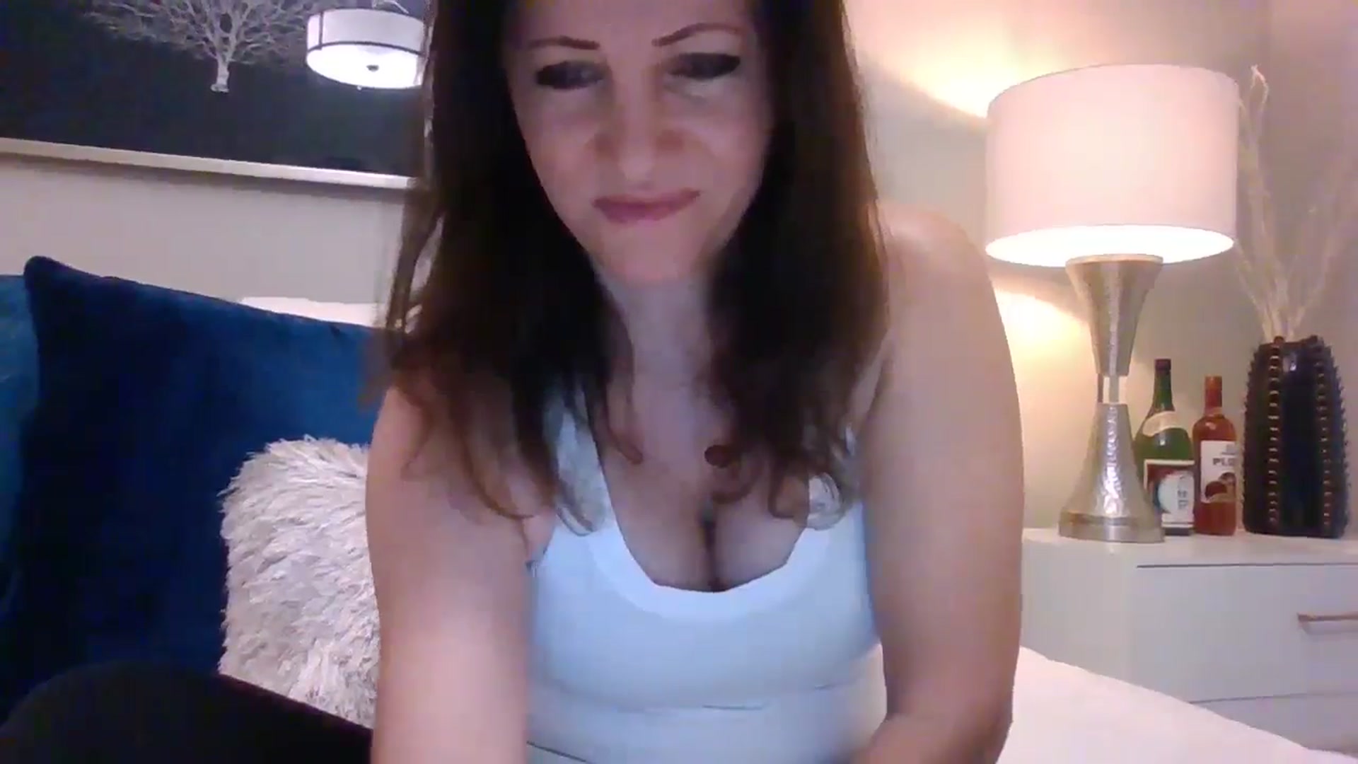 Gallery image thumbnail from LVDOLL's myfreecams stream on, 08/15/2024, 02:52 image 18 of 20