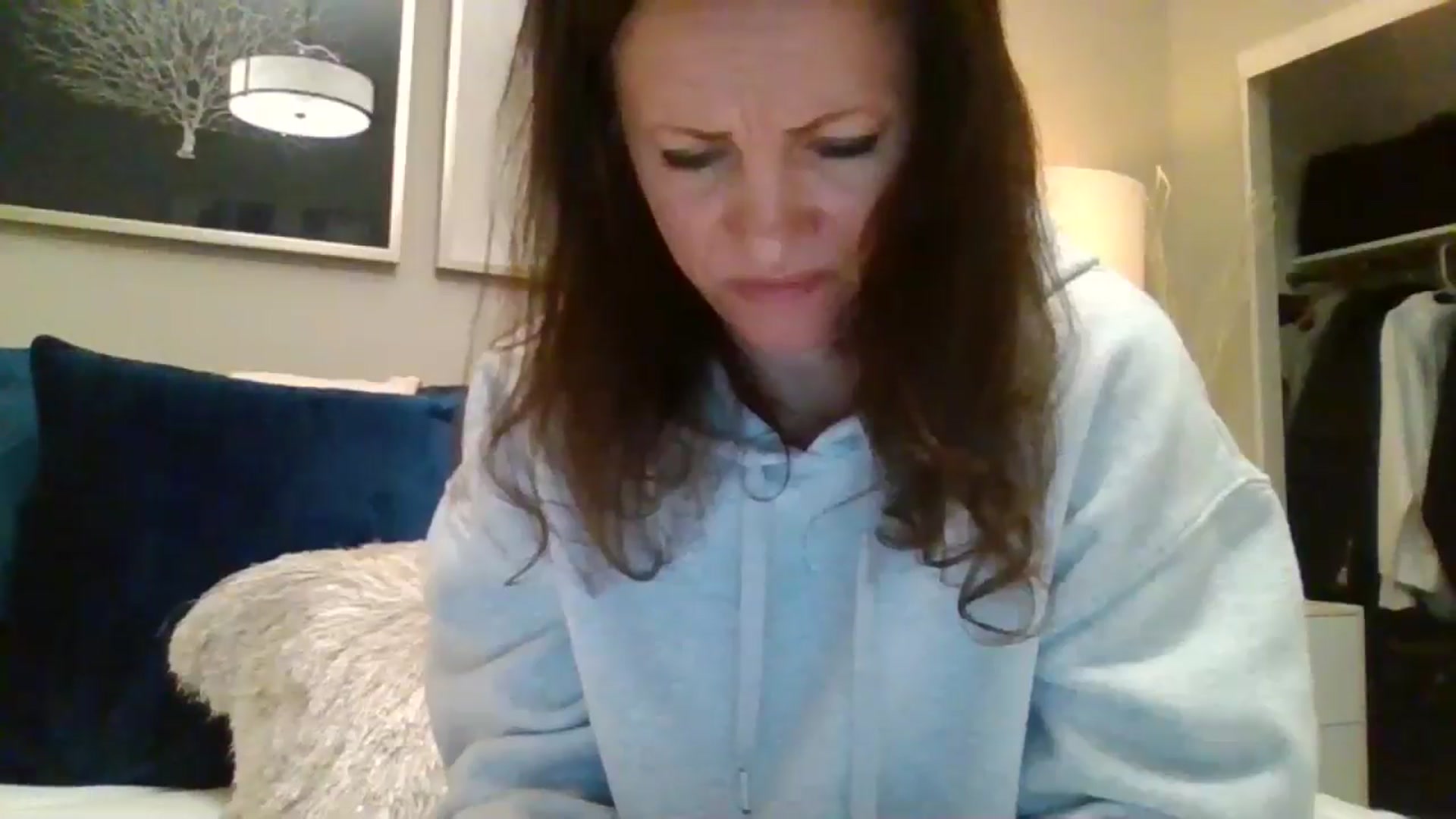 Gallery image thumbnail from LVDOLL's myfreecams stream on, 08/15/2024, 06:23 image 19 of 20