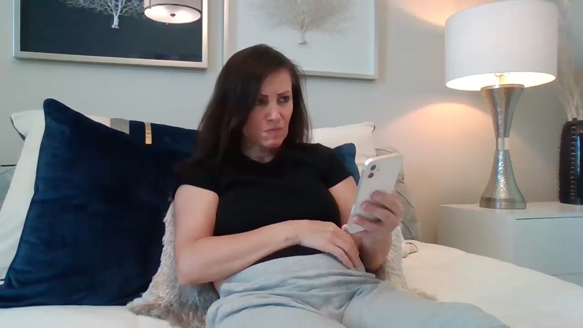 Gallery image thumbnail from LVDOLL's myfreecams stream on, 08/16/2024, 21:16 image 9 of 20